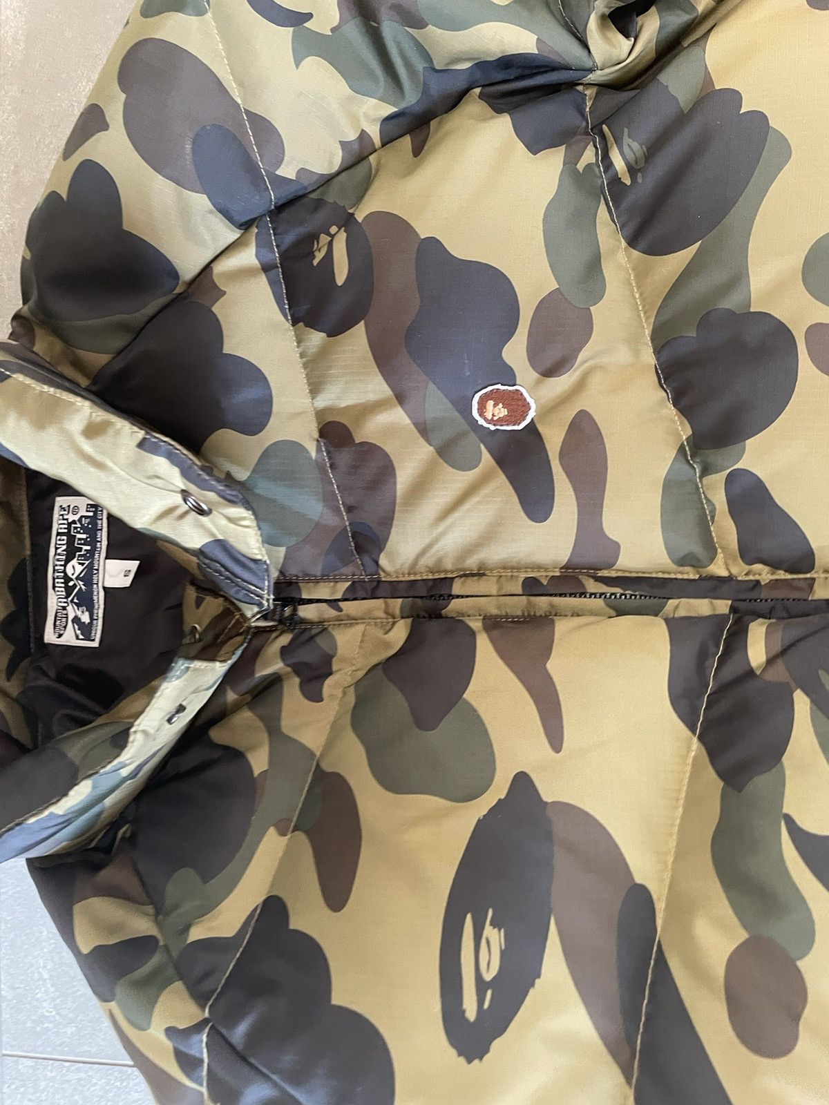 Bape 1st Camo Down Jacket Size US S / EU 44-46 / 1 - 3 Thumbnail