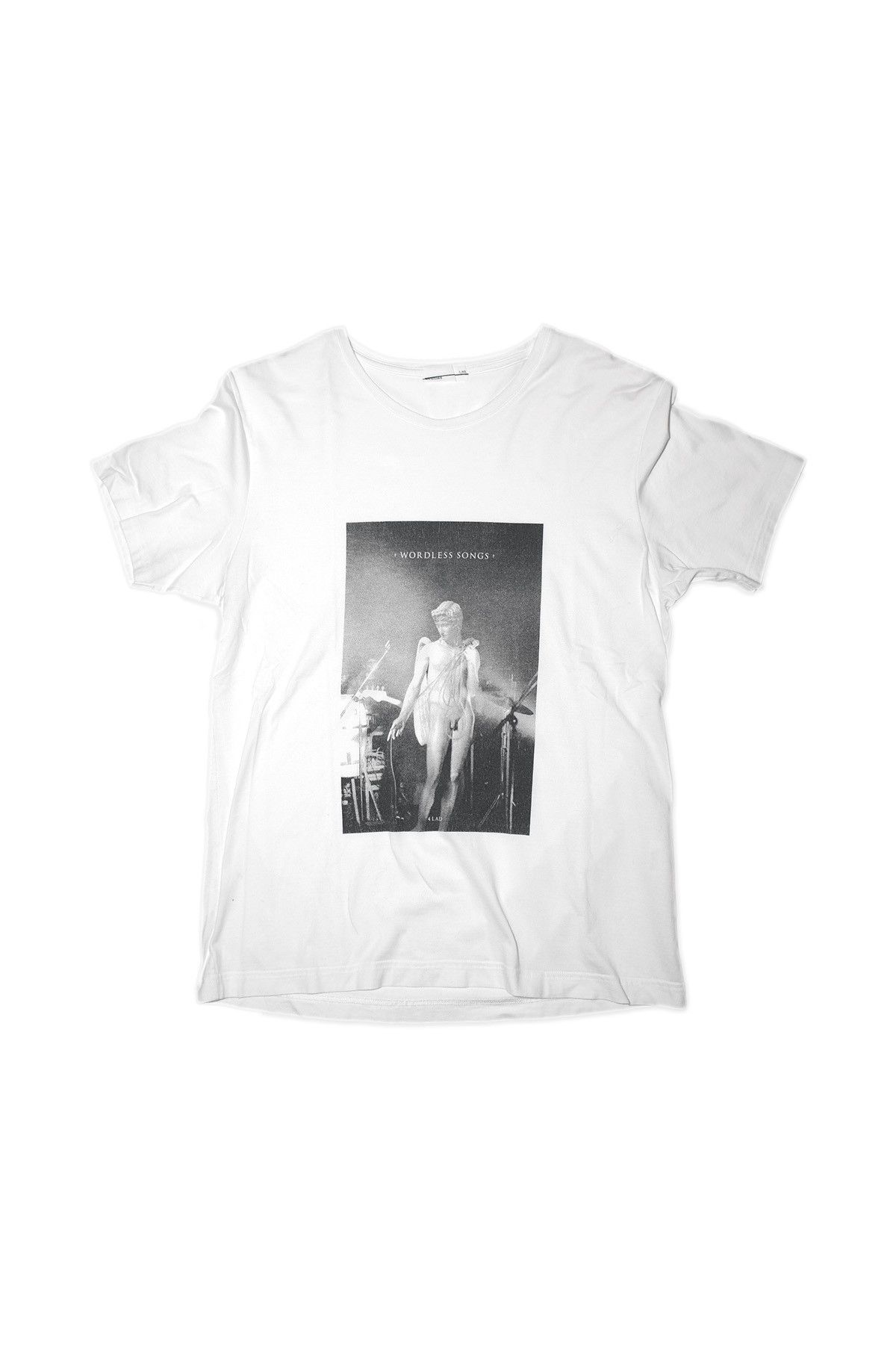 Lad Musician Wordless Song Print T-shirt Size US M / EU 48-50 / 2 - 1 Thumbnail
