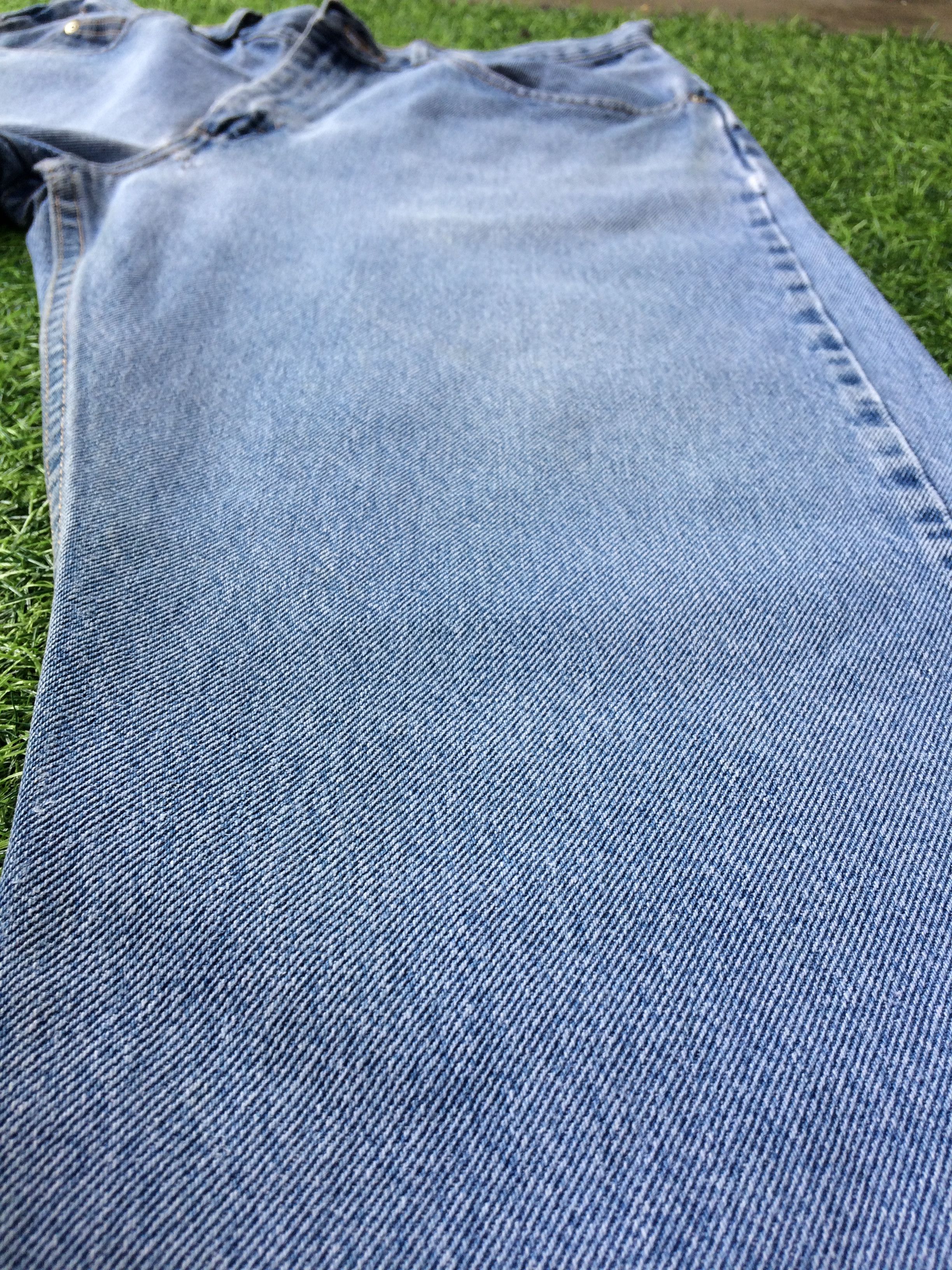 Vintage Vintage Distressed Jeans #B-311 Size US 31 - 6 Thumbnail