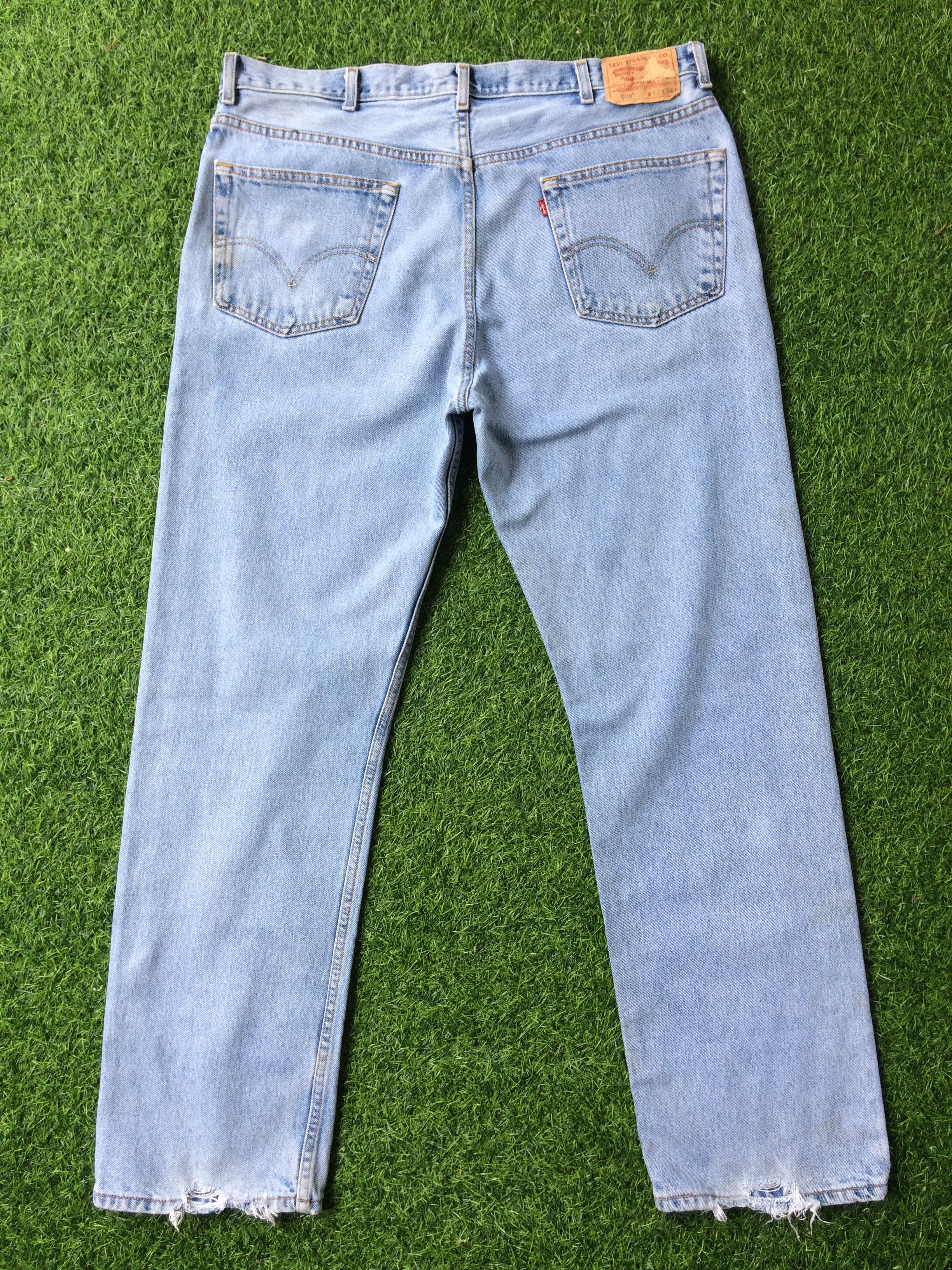 Levi's Vintage Distressed Levis 505 Plus Size Jeans #B-357 Size US 41 - 2 Thumbnail