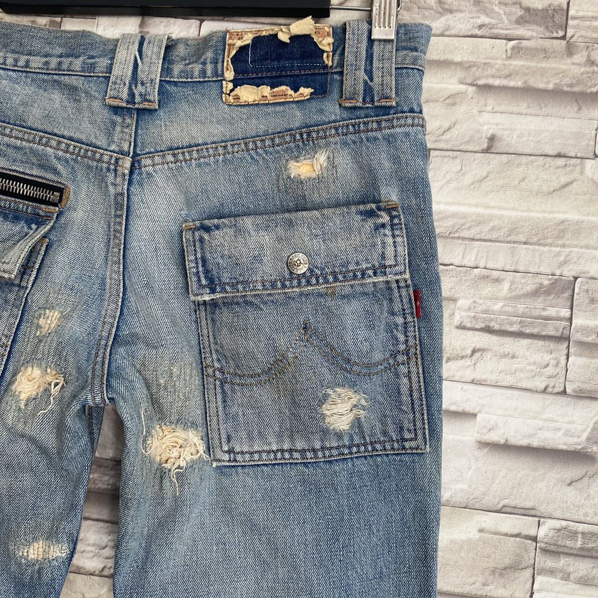 Backbone Vintage Backbone Distressed Denim Bush Flare Pants Size US 31 - 13 Thumbnail
