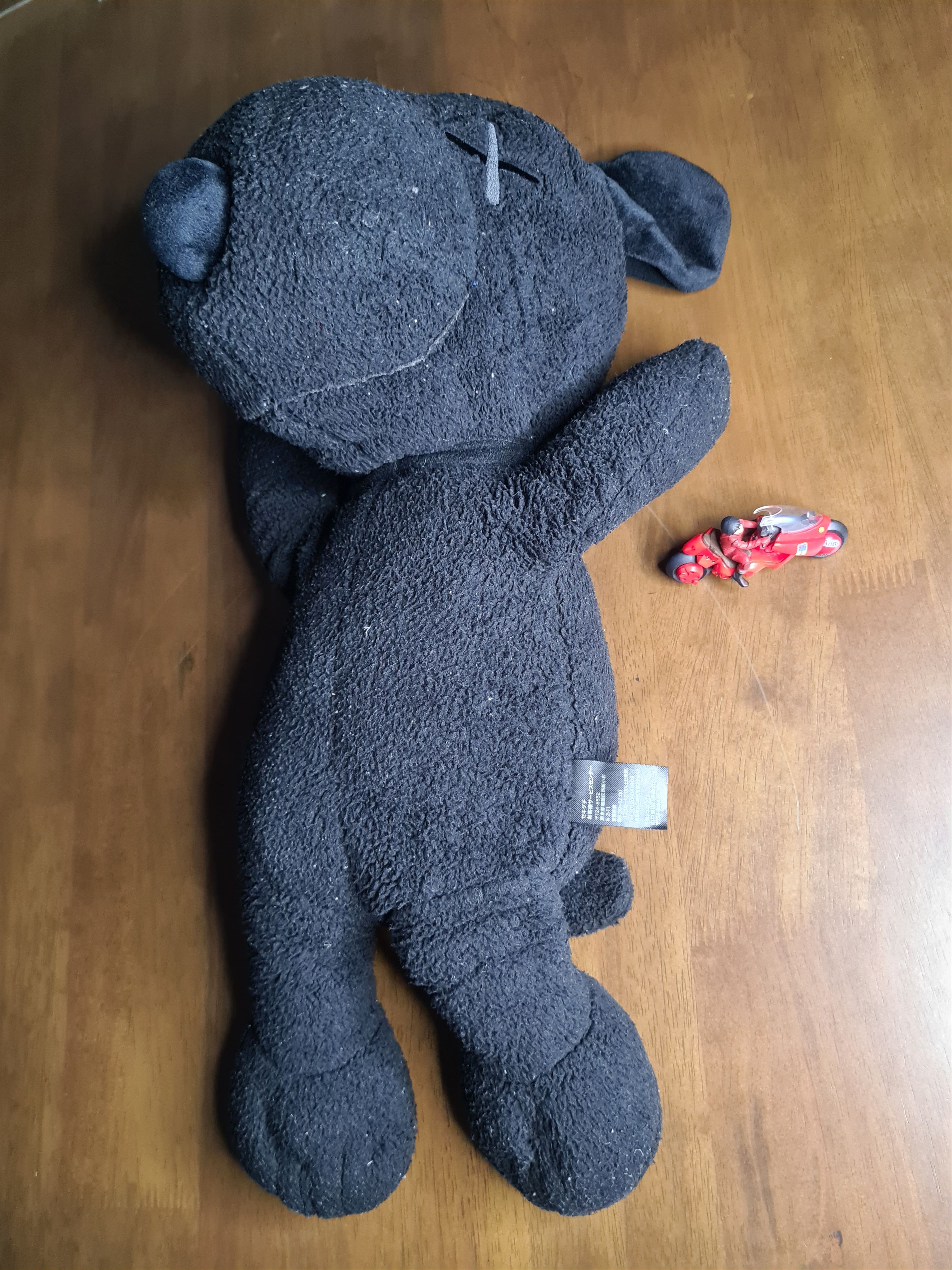 Kaws × Peanuts × Uniqlo Uniqlo kaws peanut snoopy Size ONE SIZE - 1 Thumbnail