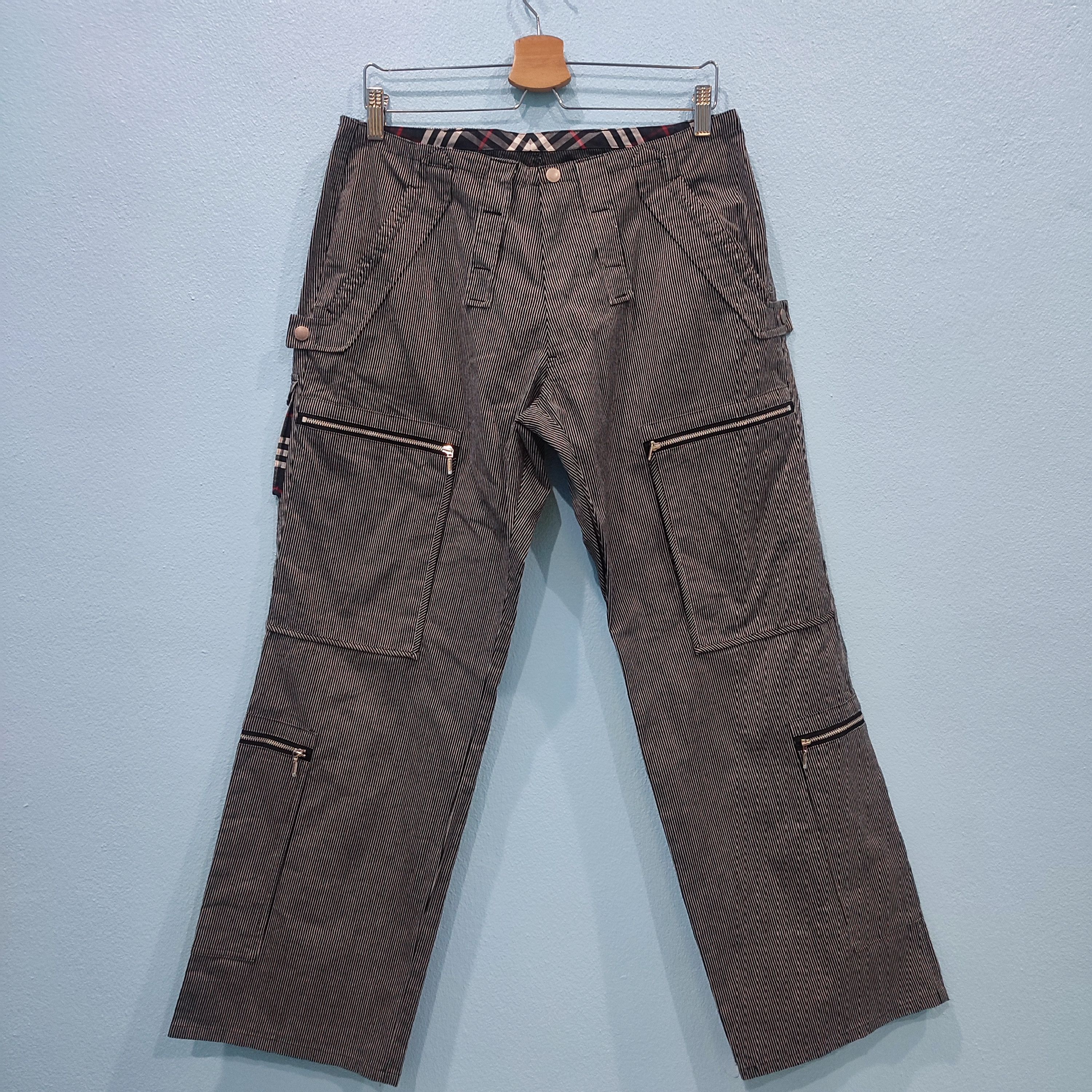 BURBERRY BLACK LABEL Cargo Style Pocket Casual Pant