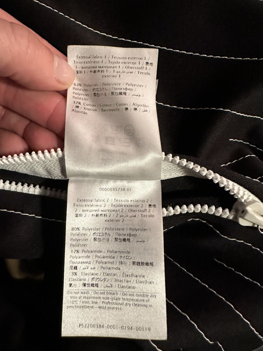 Valentino Zip up track jacket good as new Size US L / EU 52-54 / 3 - 5 Thumbnail