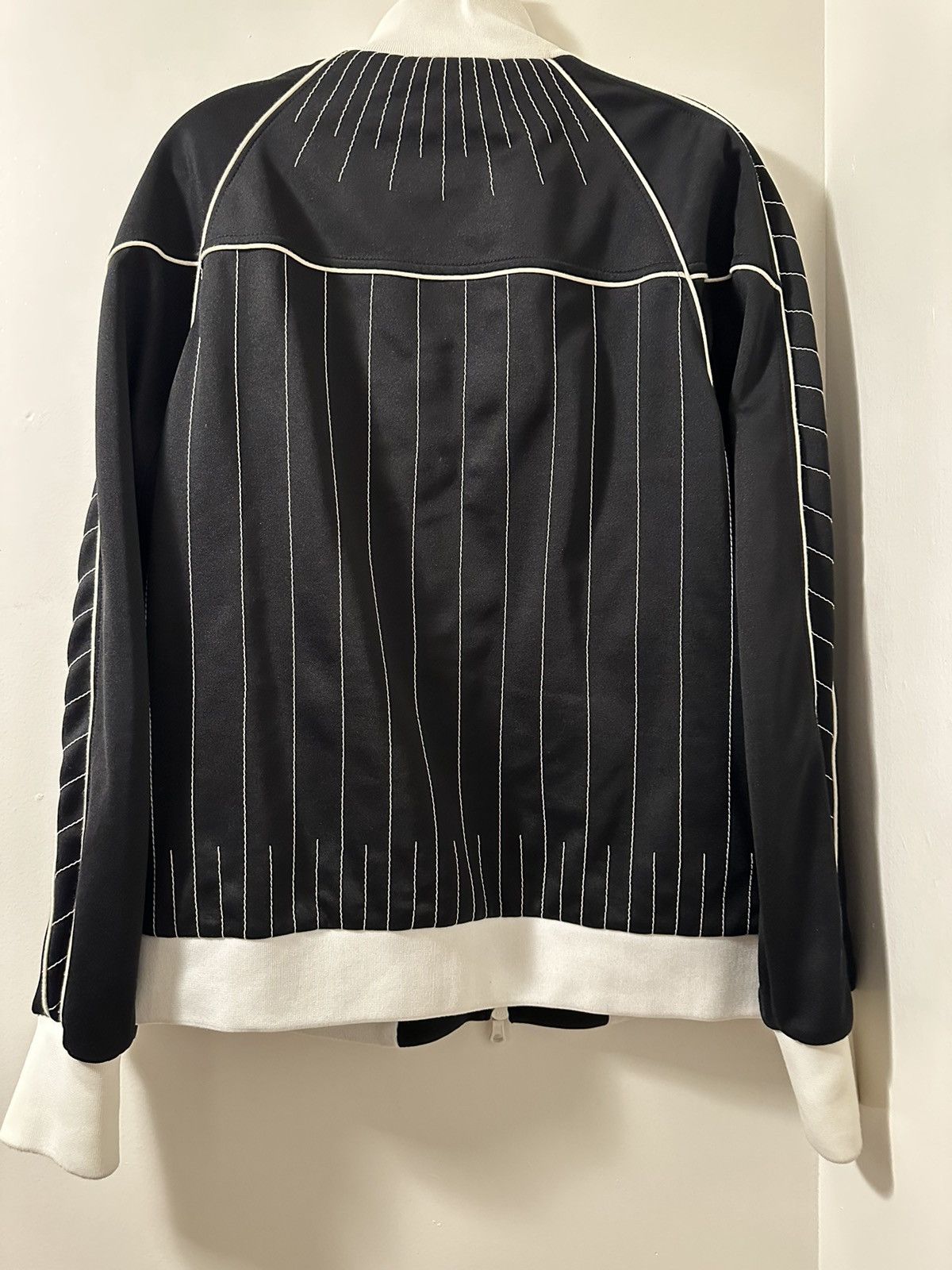 Valentino Zip up track jacket good as new Size US L / EU 52-54 / 3 - 3 Thumbnail
