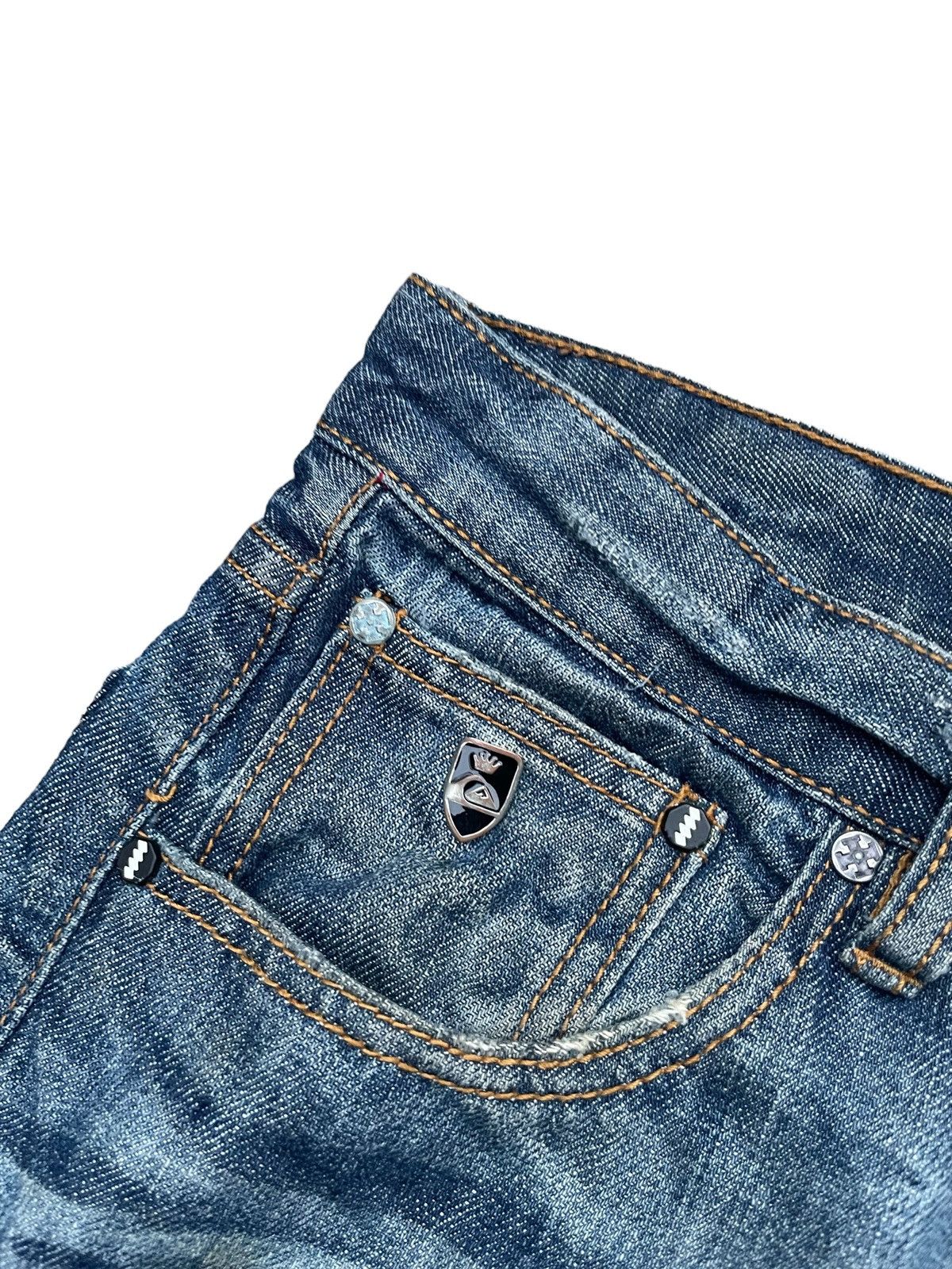 Quiksilver Quiksilver Faded Distresed Denim Size US 30 / EU 46 - 9 Thumbnail