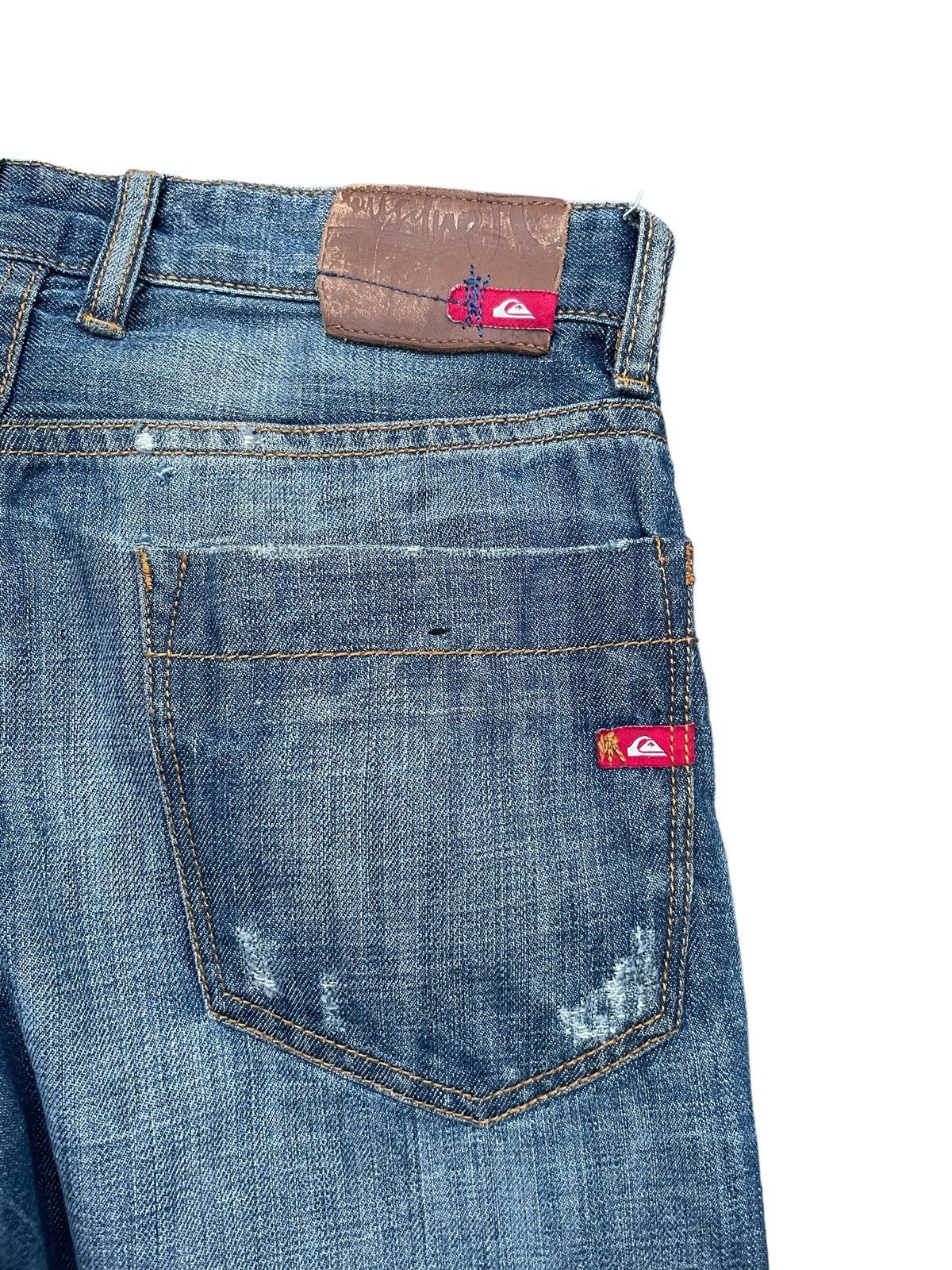 Quiksilver Quiksilver Faded Distresed Denim Size US 30 / EU 46 - 13 Thumbnail