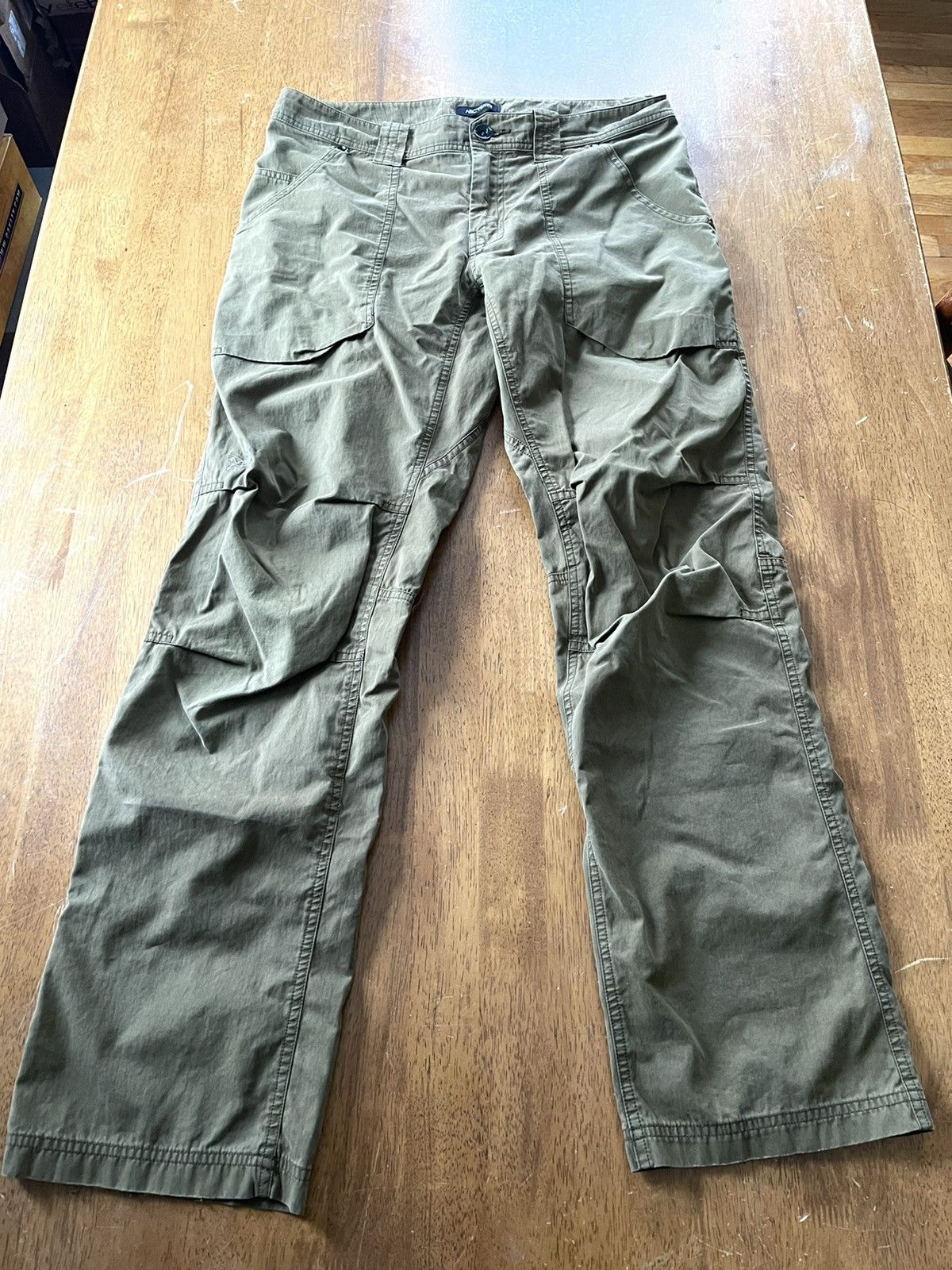 Arc'Teryx Arc'teryx Moss Green Khaki Lightweight Hiking Trouser Pants