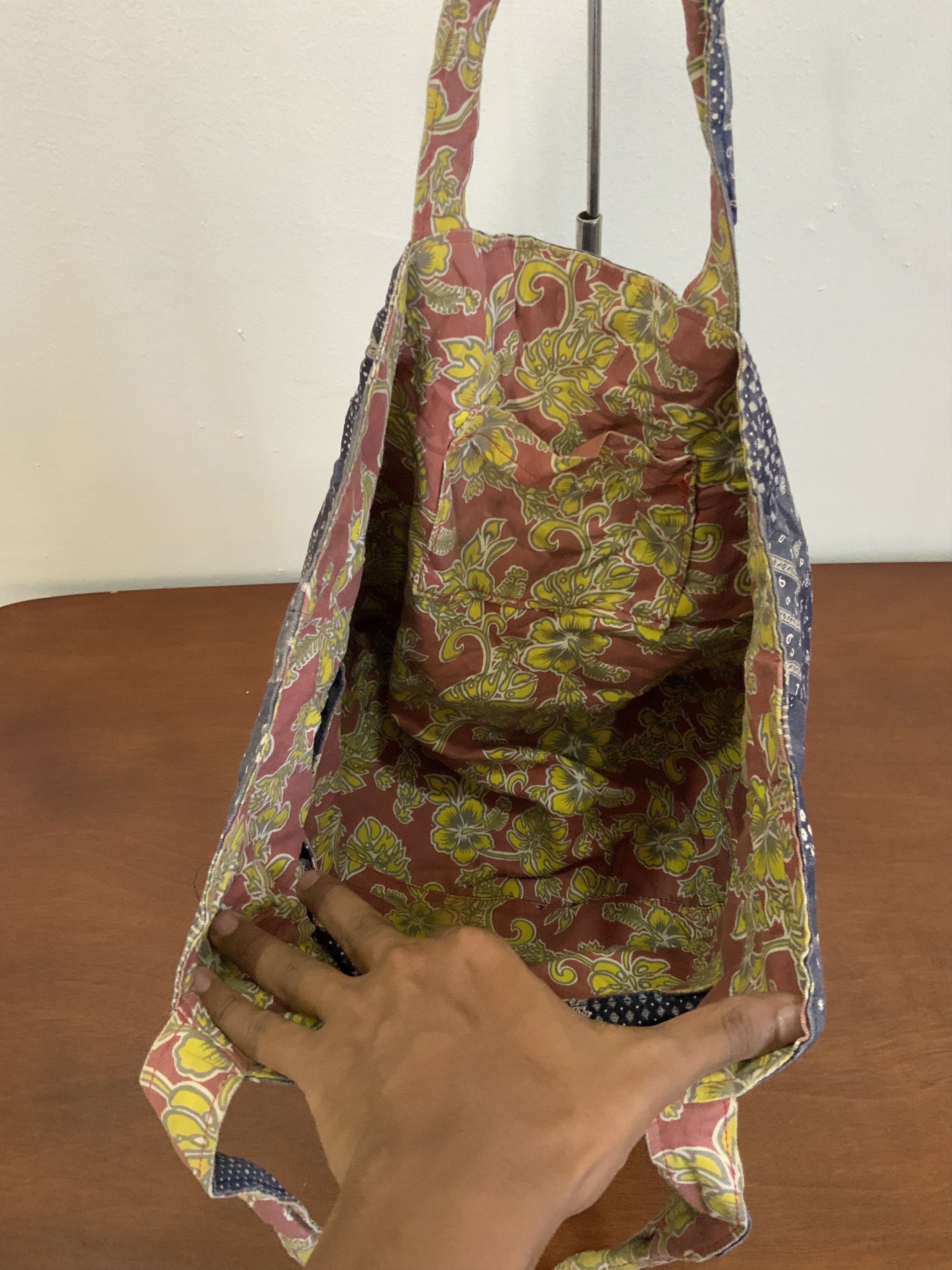 Japanese Brand Rework Paisley Denim Patchwork Style Indigo Tote bag Size ONE SIZE - 10 Thumbnail