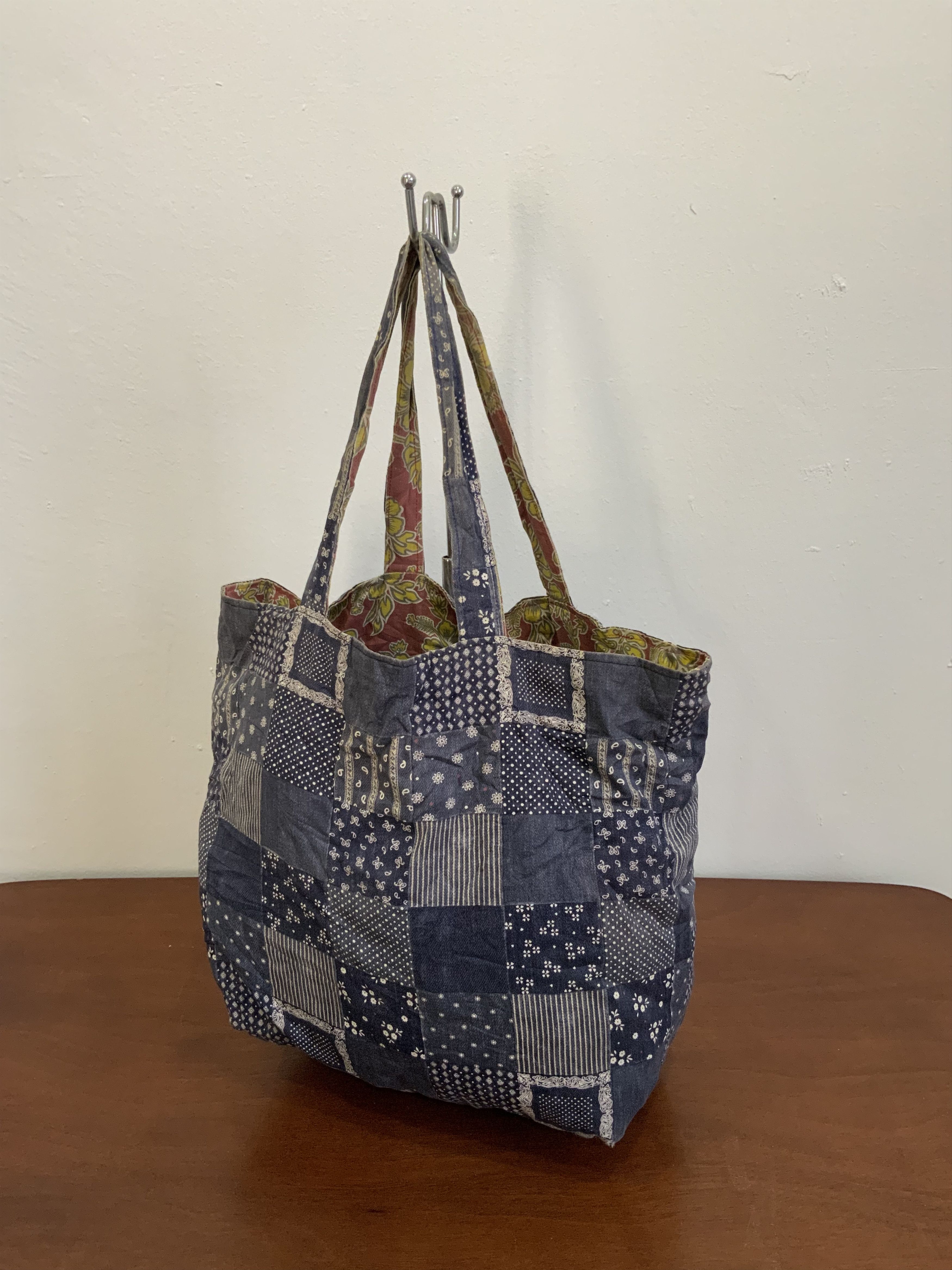 Japanese Brand Rework Paisley Denim Patchwork Style Indigo Tote bag Size ONE SIZE - 1 Thumbnail