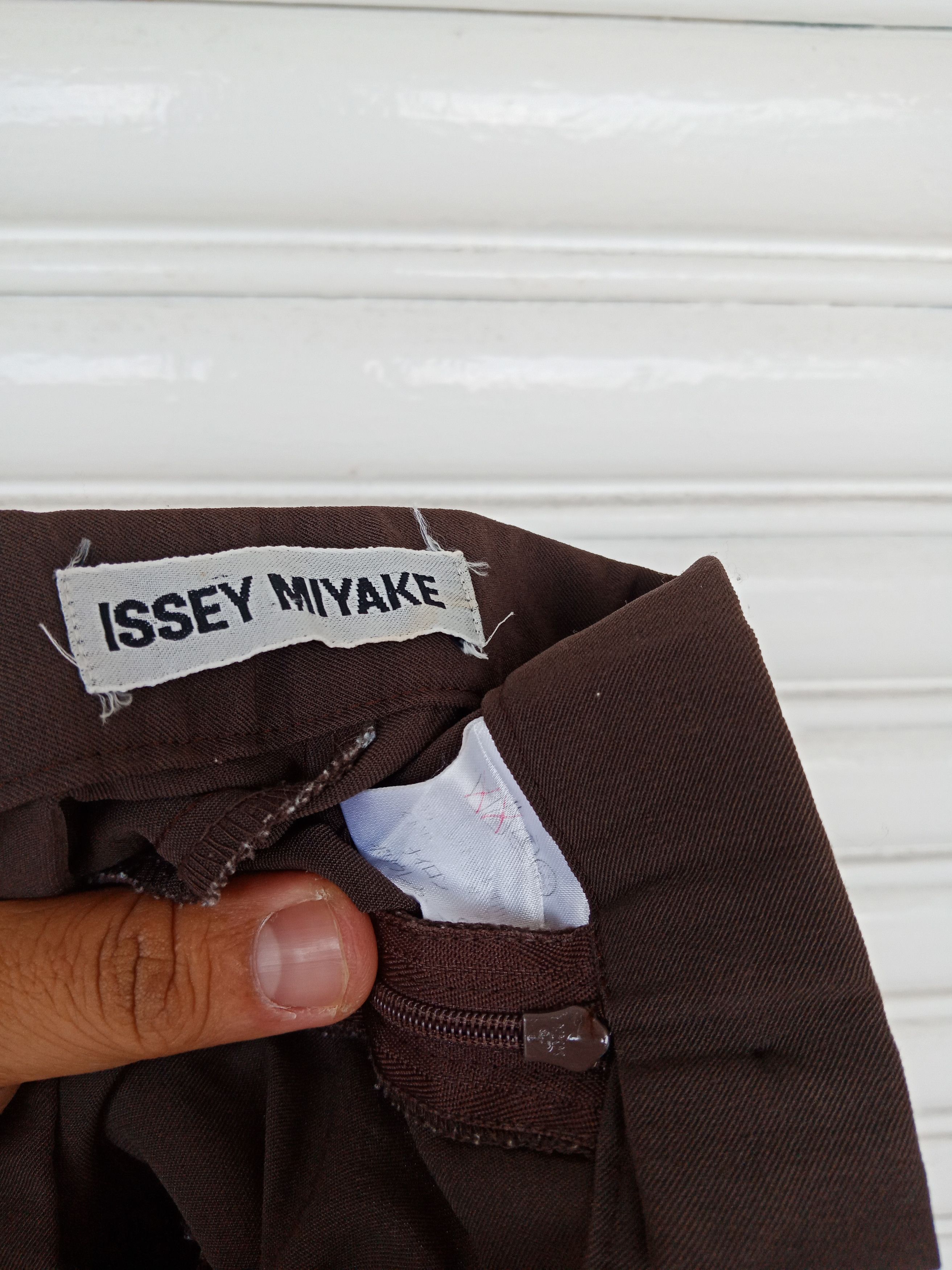 Issey Miyake Issey Miyake Side Zip Brown Pants Size US 28 / EU 44 - 6 Thumbnail