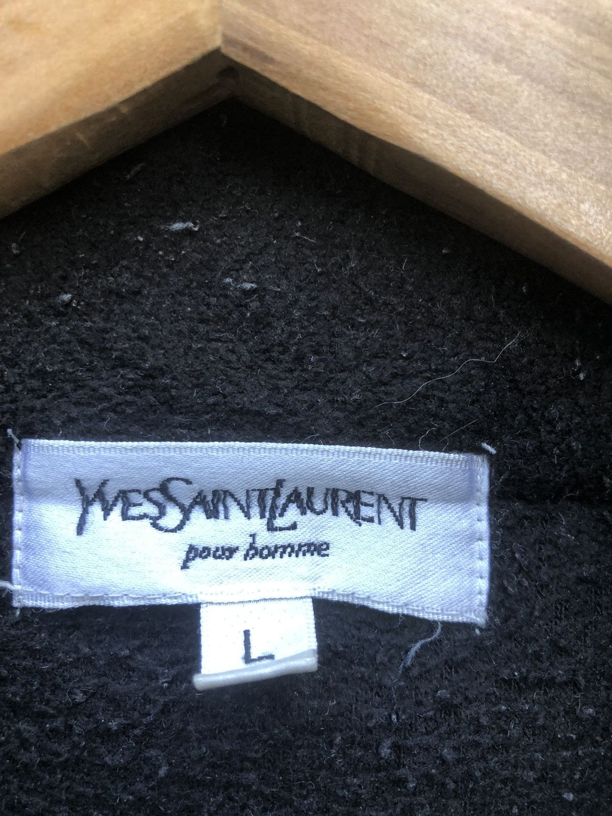 Yves Saint Laurent Saint Laurent Fleece Patch Logo Black Size L Size US L / EU 52-54 / 3 - 4 Thumbnail