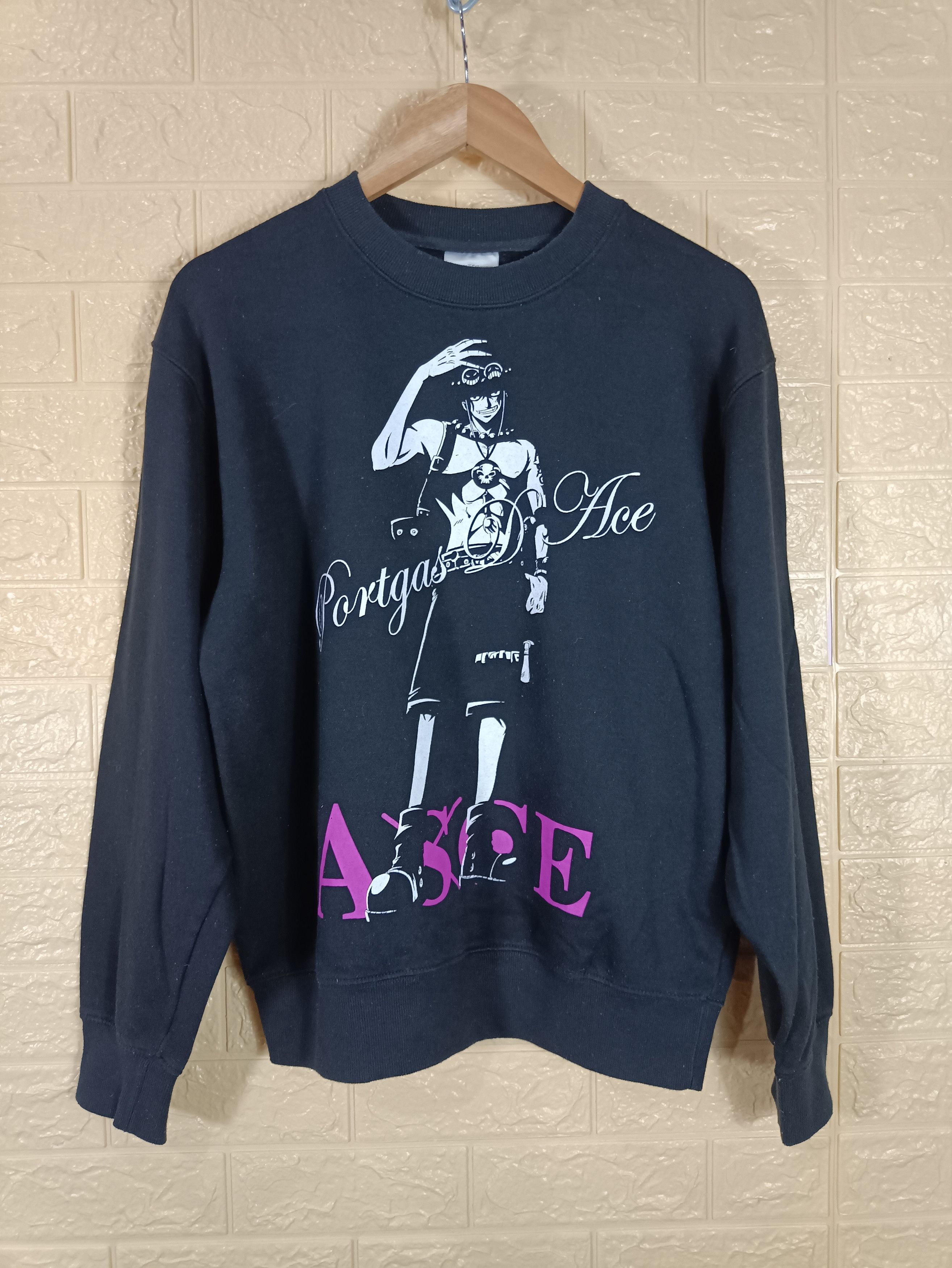 image of One Piece Port Gas D'ace Sweatshirt in Black, Men's (Size Large)