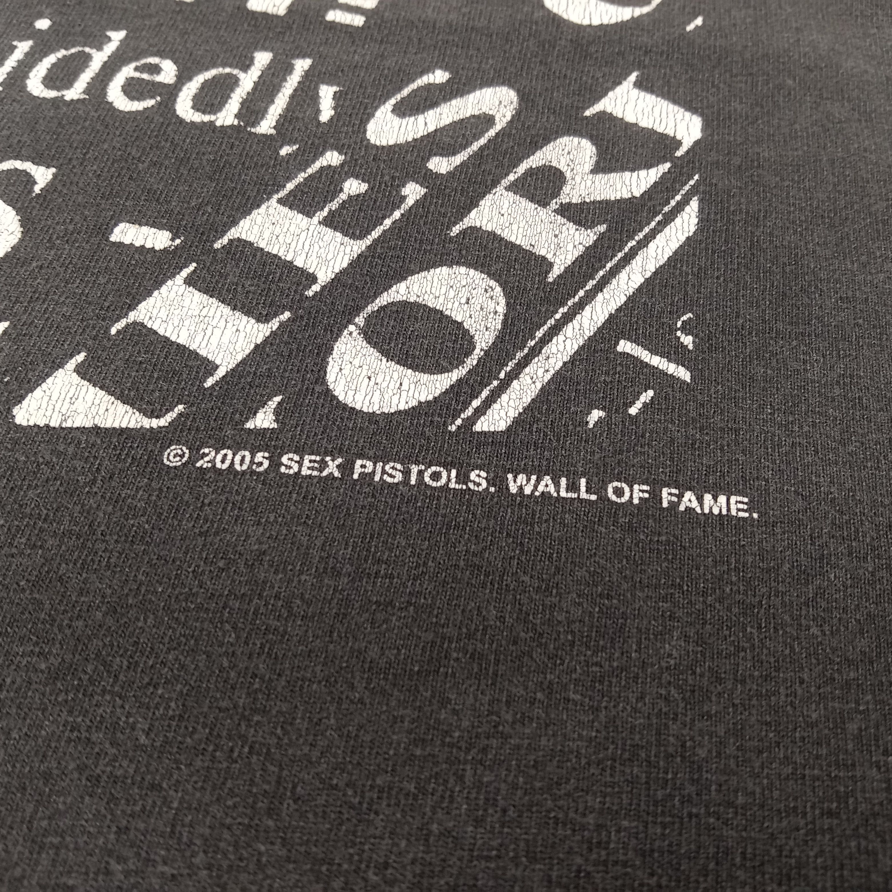Band Tees SEX PISTOLS British Punk Rock Band Tshirt Size US S / EU 44-46 / 1 - 3 Thumbnail