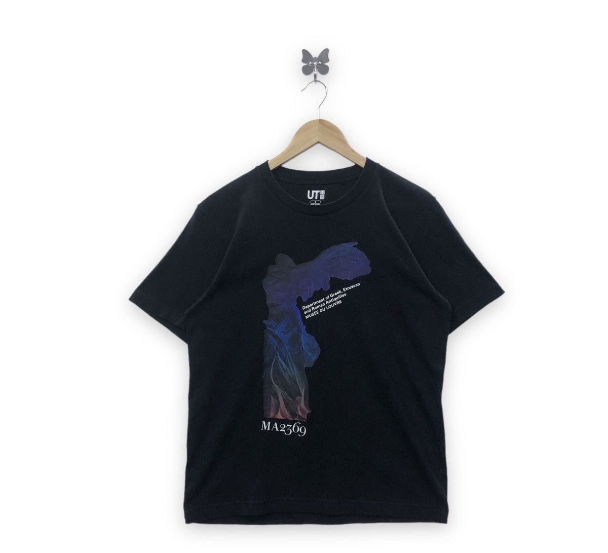 Uniqlo Uniqlo X Peter Saville Musee Du Louvre Art Tshirt Size US S / EU 44-46 / 1 - 1 Thumbnail