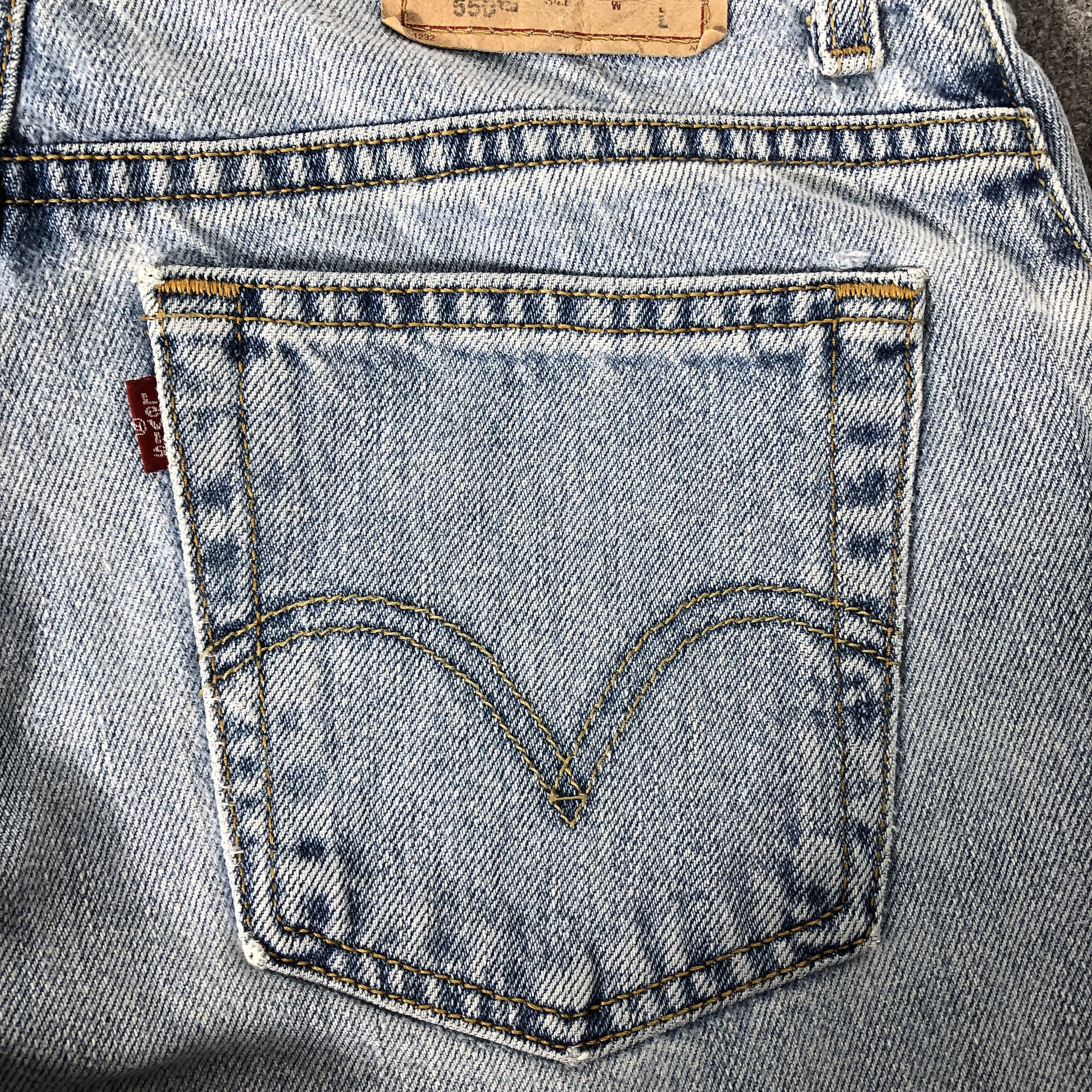 Levi's Vintage Y2k Levi's 550 Light Wash Relaxed Tapered Denim Jean Size US 30 / EU 46 - 11 Thumbnail