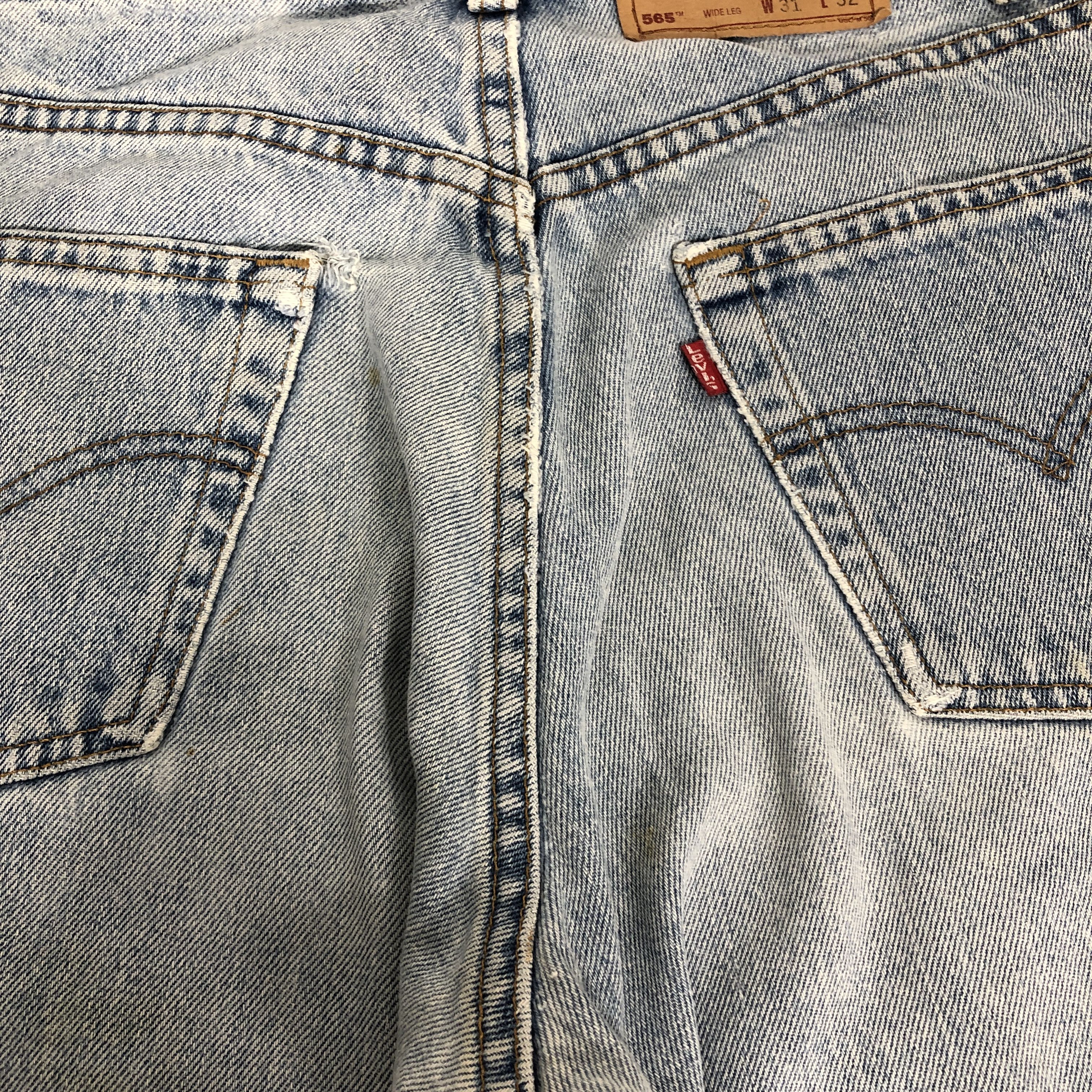 Levi's Vintage 90's Levi's 565 Distress Faded Blue Denim Jean Size US 31 - 17 Thumbnail