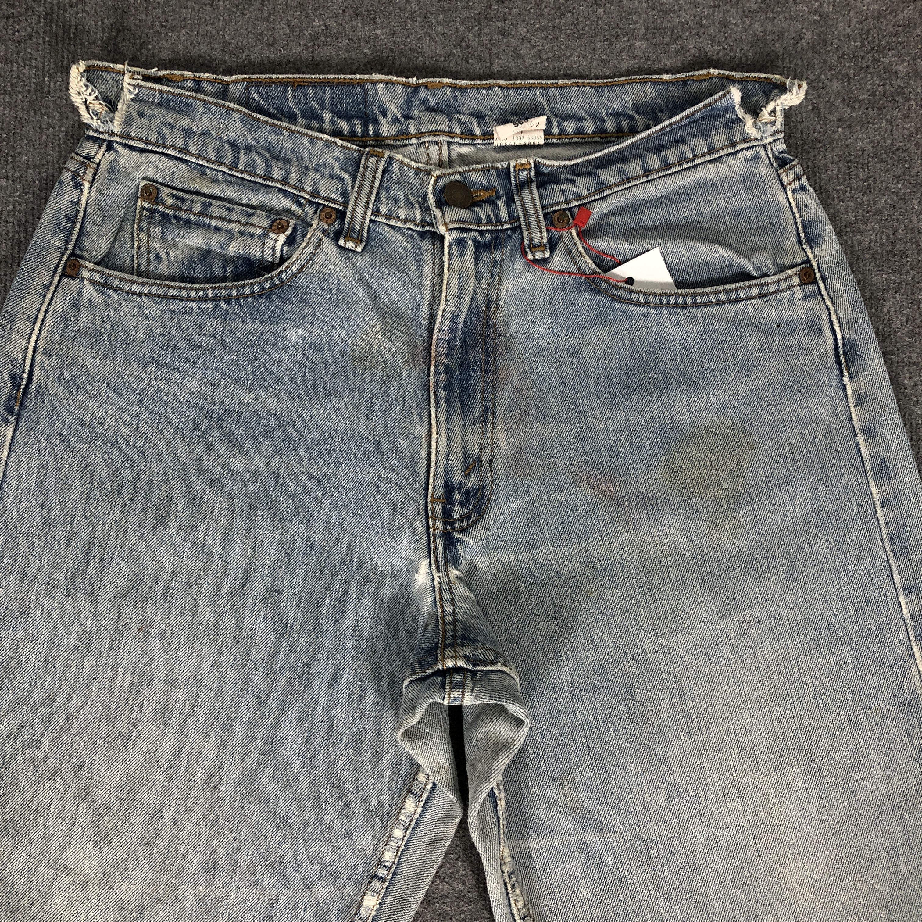 Levi's Vintage 90's Levi's 565 Distress Faded Blue Denim Jean Size US 31 - 3 Thumbnail