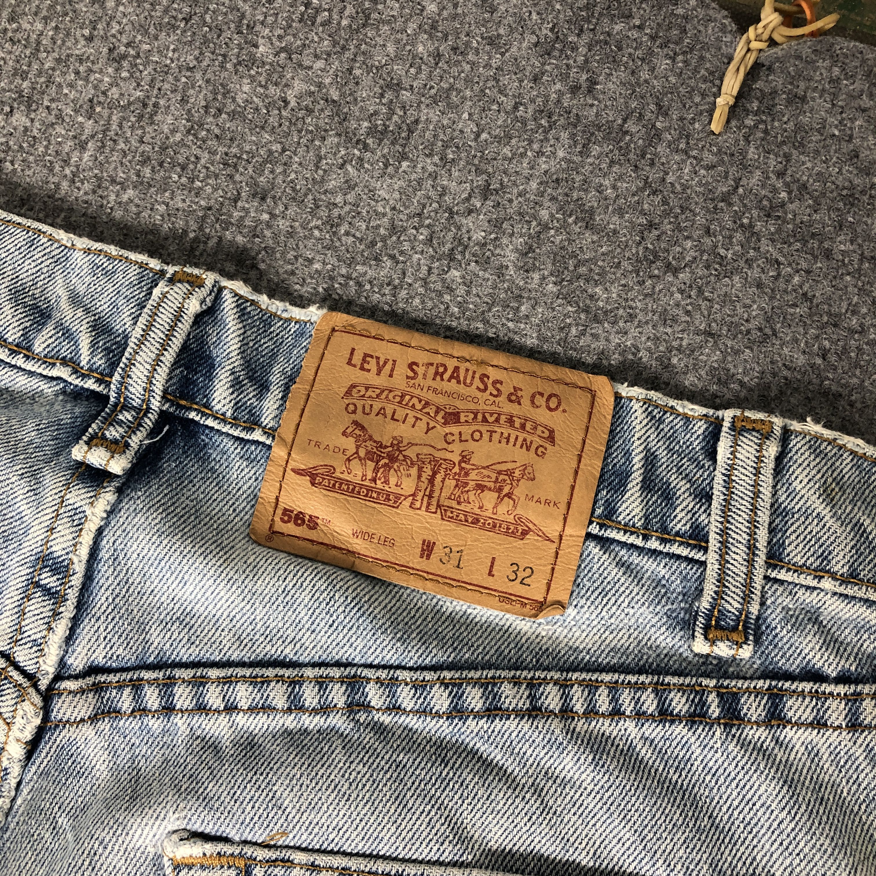 Levi's Vintage 90's Levi's 565 Distress Faded Blue Denim Jean Size US 31 - 5 Thumbnail