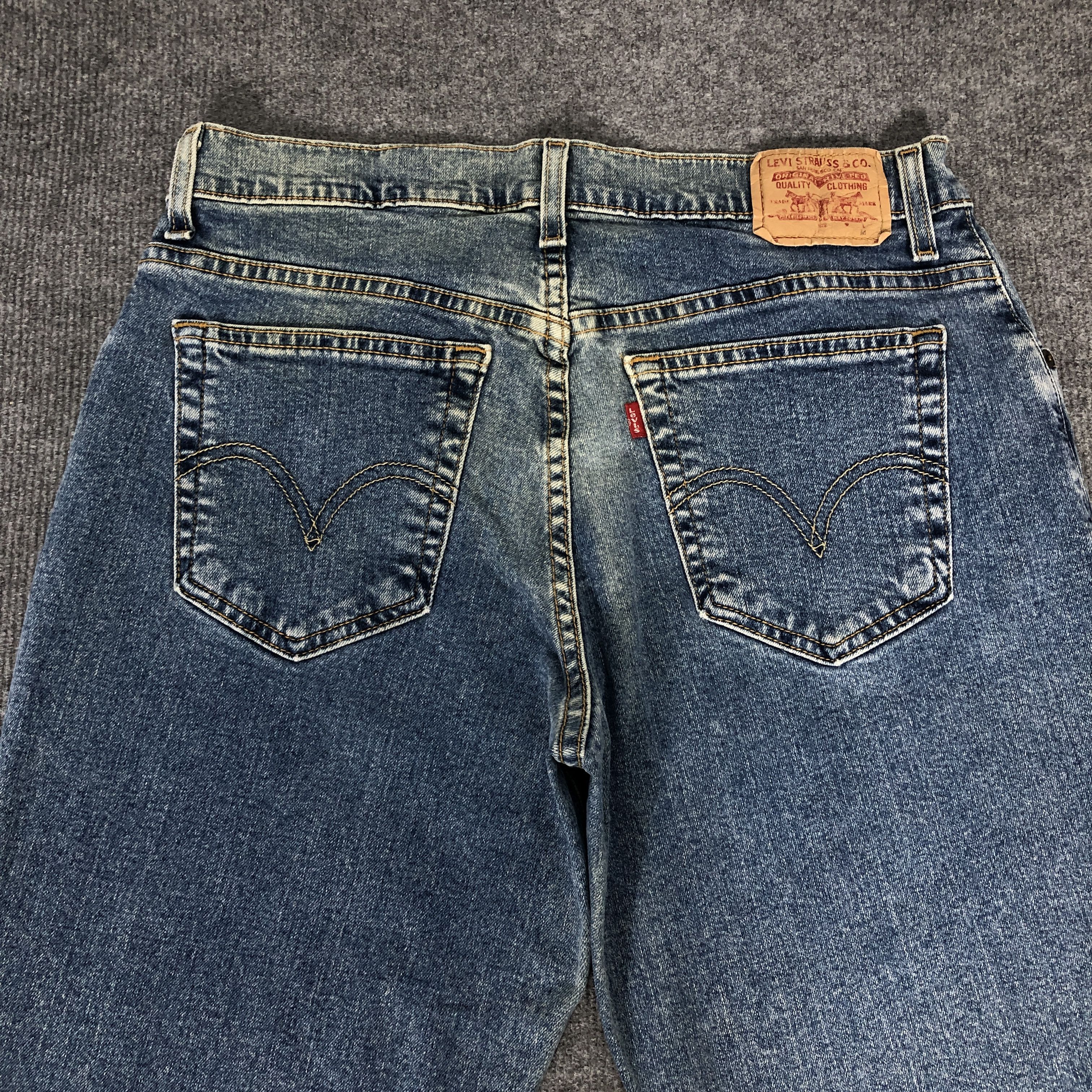 Levi's × Vintage VTG Y2K Levi's 550 Boot Cut Stretch Dirty Blue Denim Jean Size 31" - 15 Thumbnail