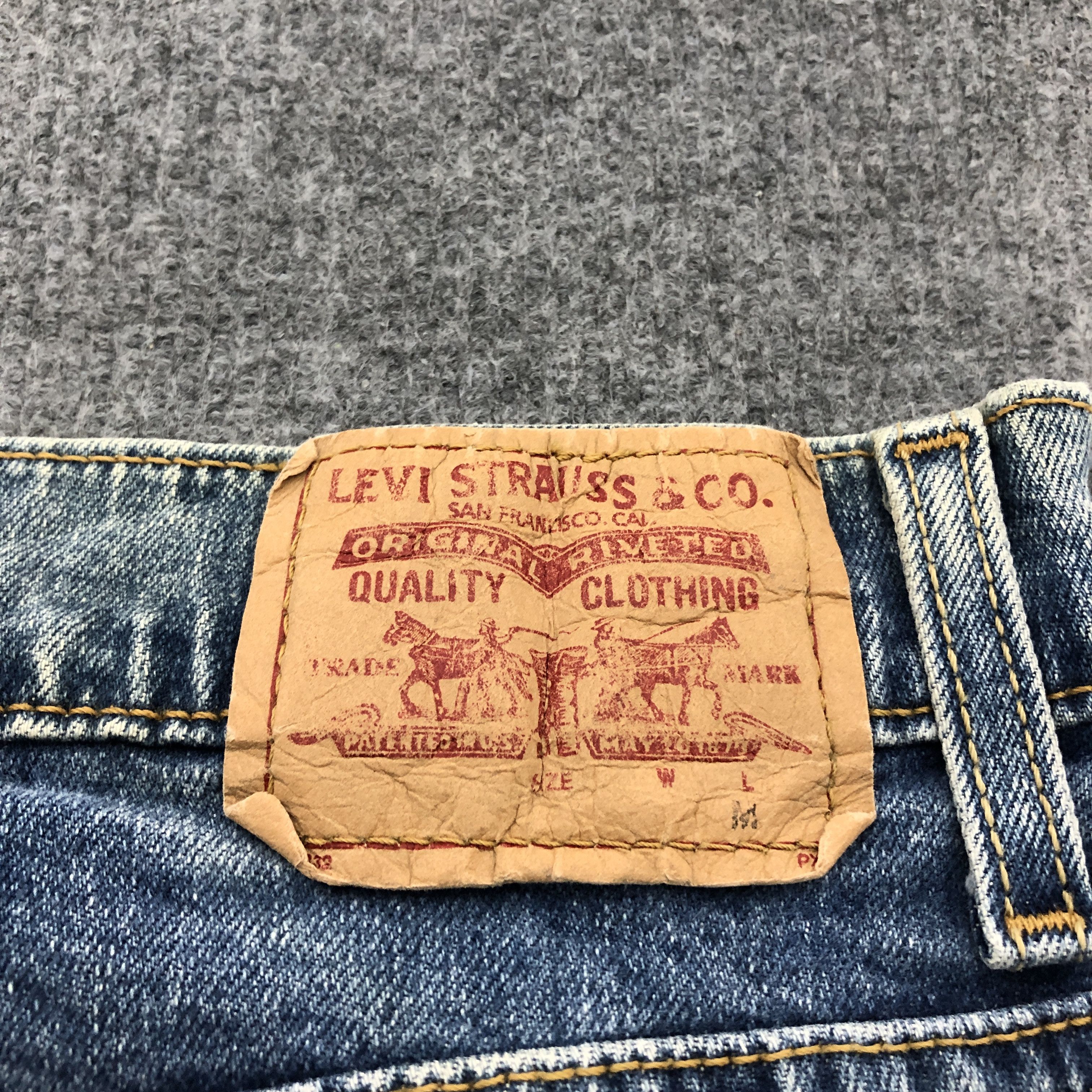 Levi's × Vintage VTG Y2K Levi's 550 Boot Cut Stretch Dirty Blue Denim Jean Size 31" - 19 Thumbnail