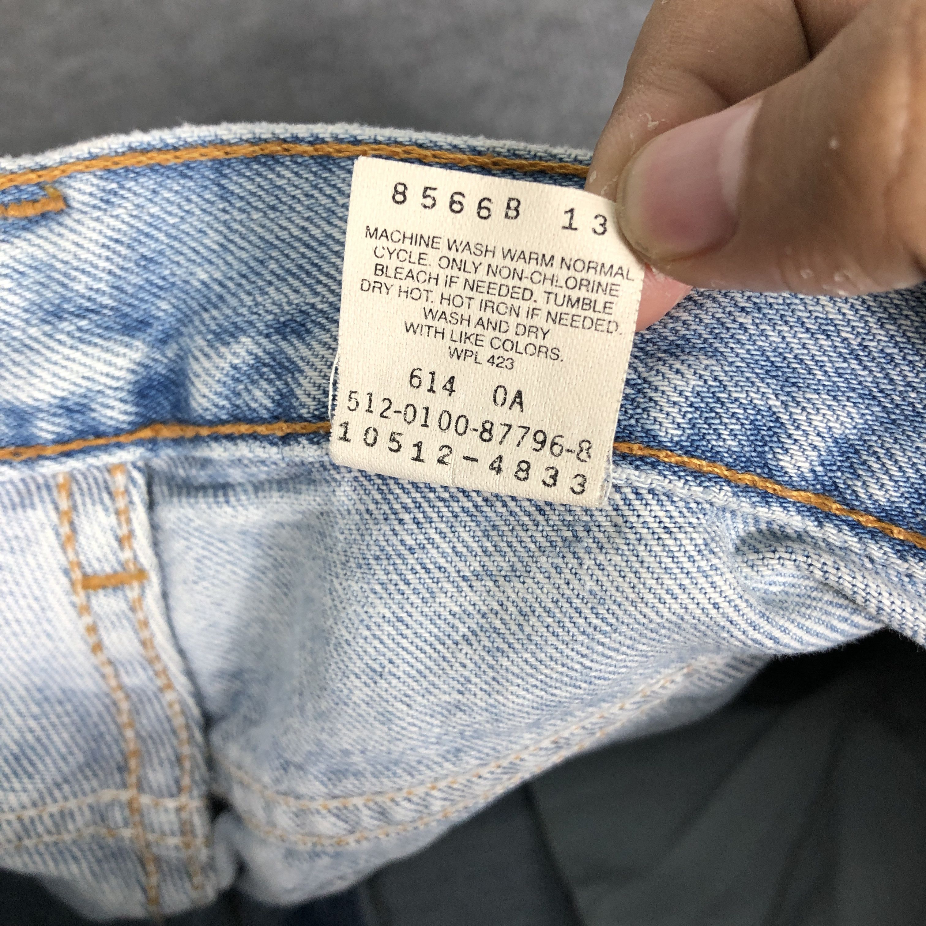 Levi's Vintage 90's Levi's 512 Slim Fit Tapered Leg Faded Blue Jean Size US 29 - 21 Thumbnail