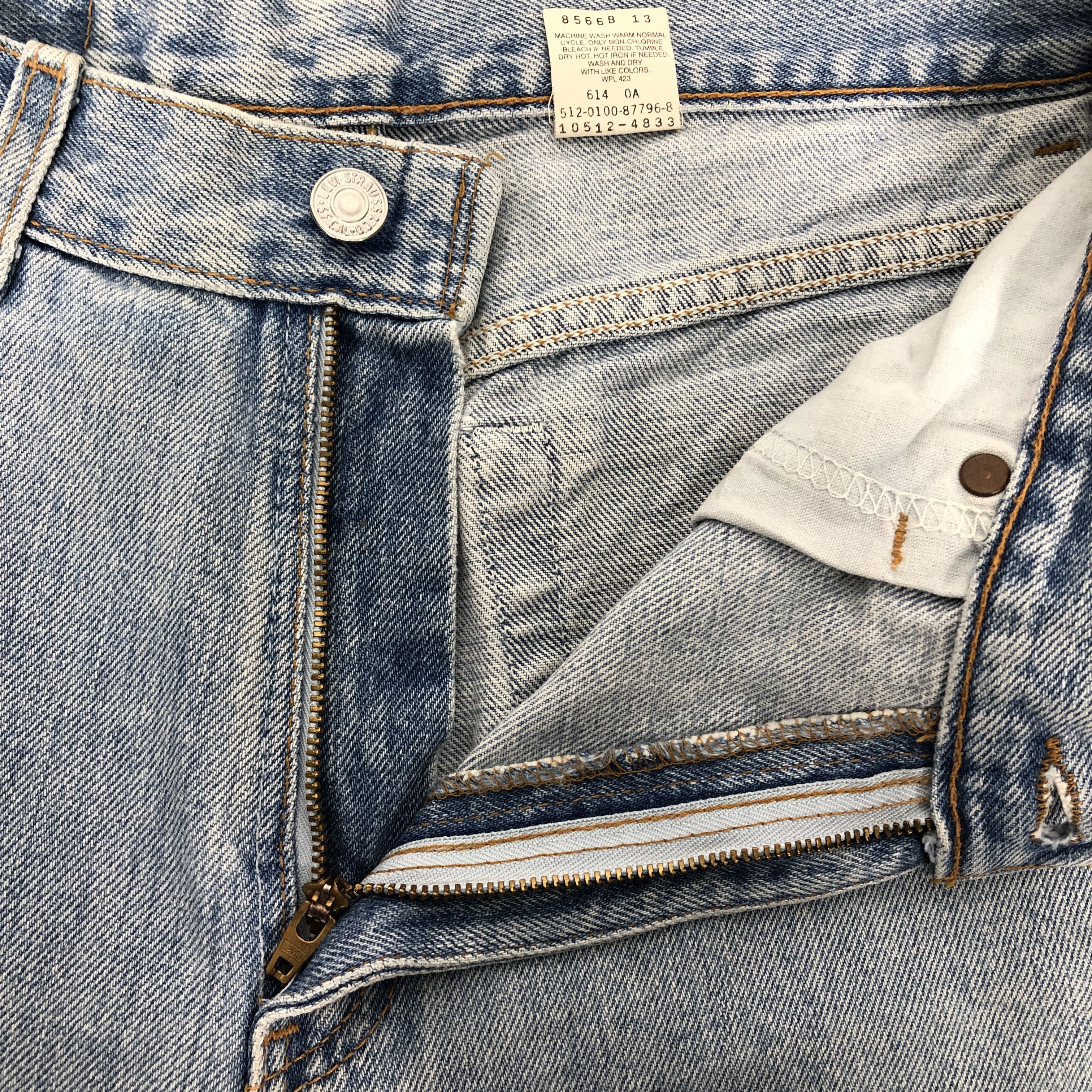 Levi's Vintage 90's Levi's 512 Slim Fit Tapered Leg Faded Blue Jean Size US 29 - 19 Thumbnail