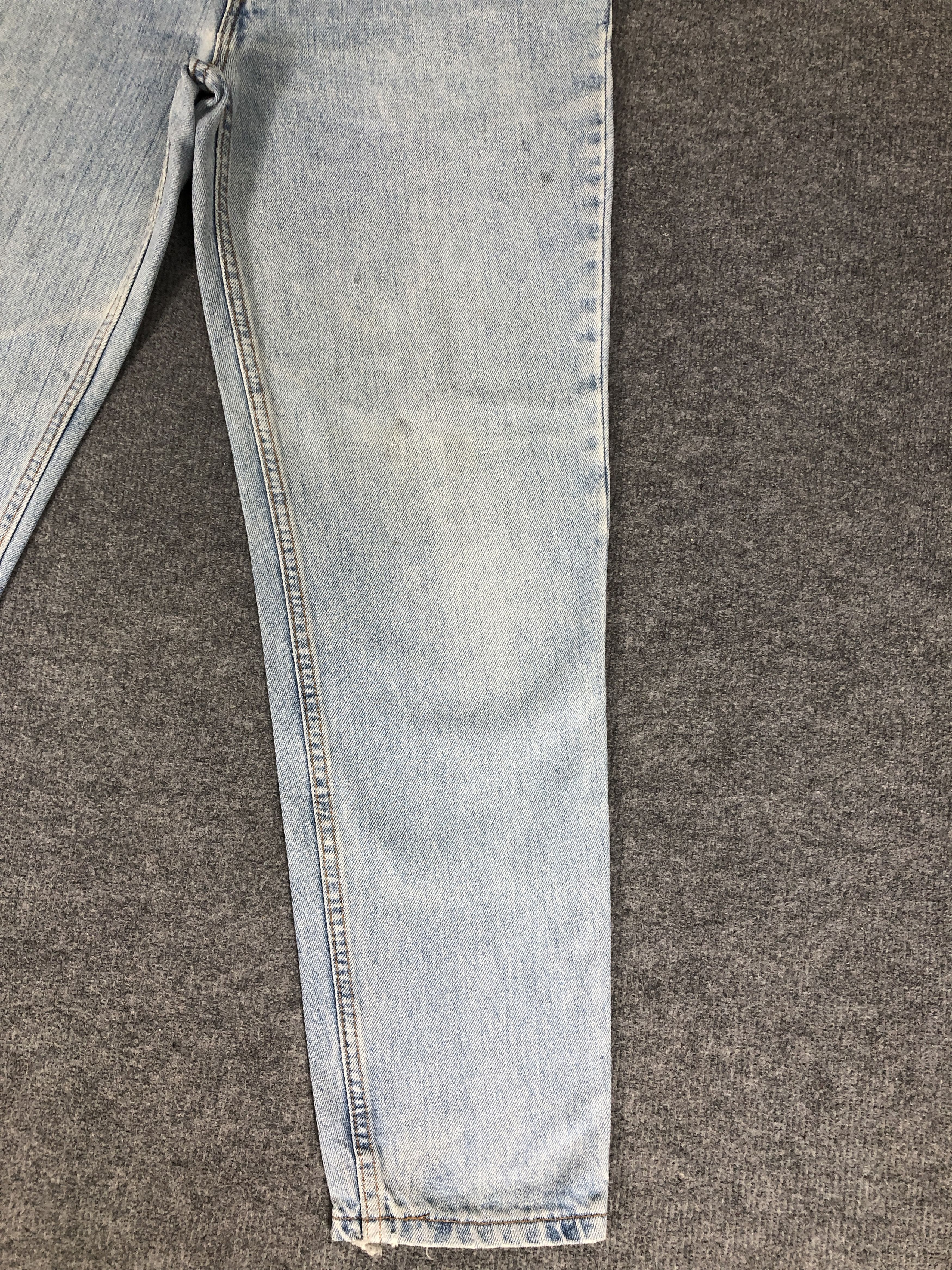 Levi's Vintage 90's Levi's 512 Slim Fit Tapered Leg Faded Blue Jean Size US 29 - 8 Thumbnail