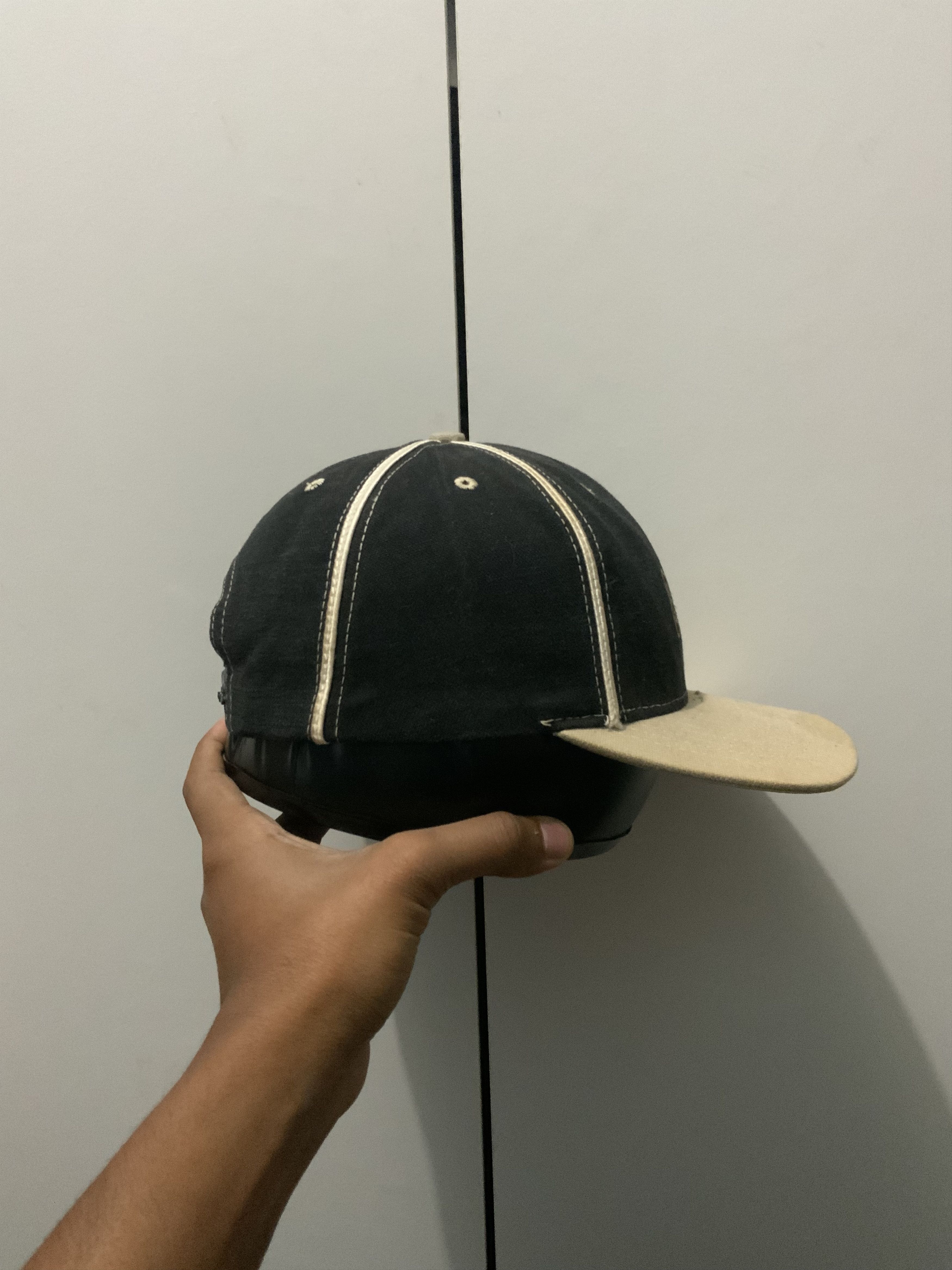 Guess Vintage Guess Embroidered Hat Size ONE SIZE - 3 Thumbnail