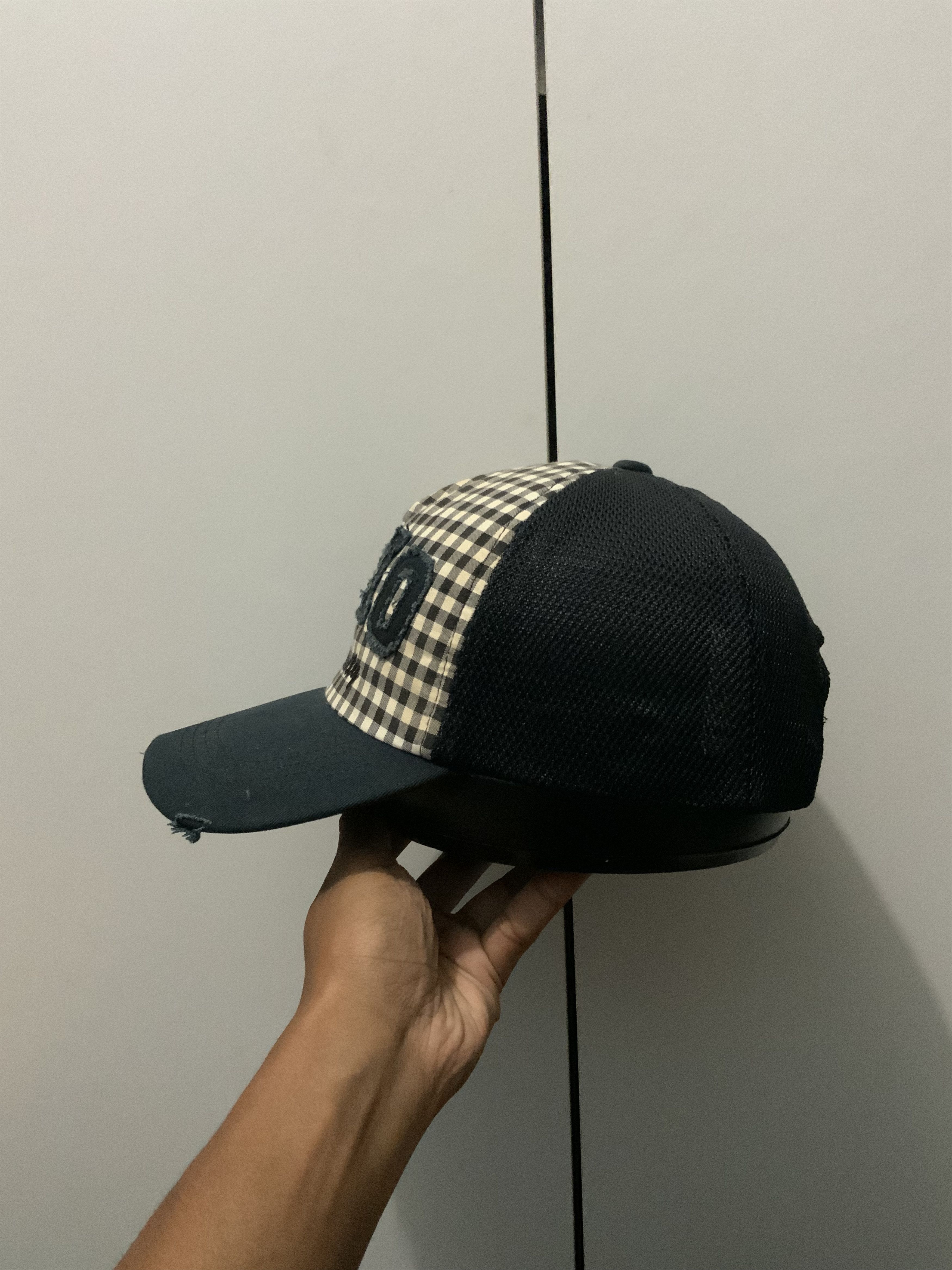 Japanese Brand OHIO Distressed Uniqlo Trucker Hat Size ONE SIZE - 15 Thumbnail
