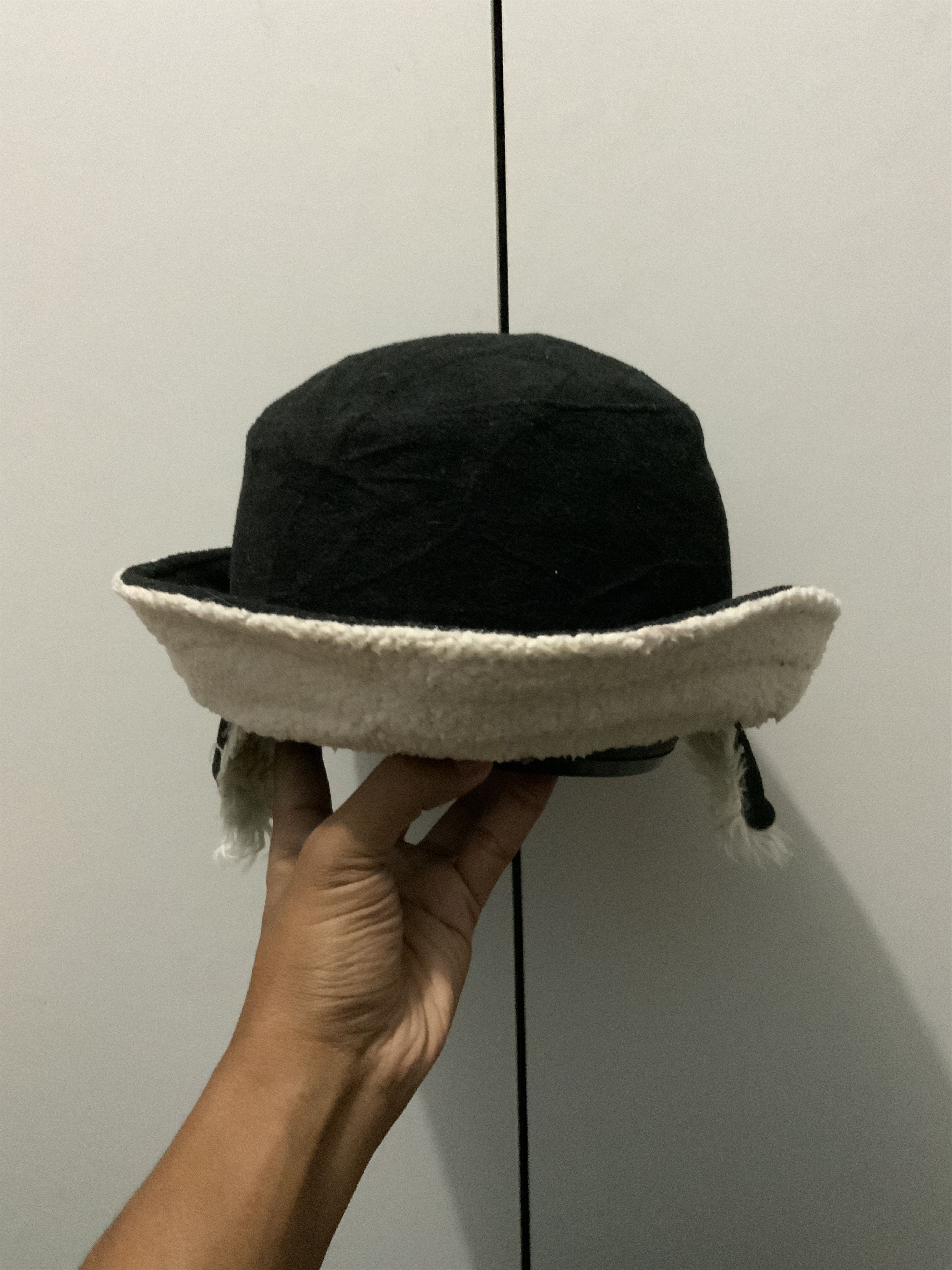 Hat Club Black White Ear Faux Fur Bucket Hat Size ONE SIZE - 3 Thumbnail