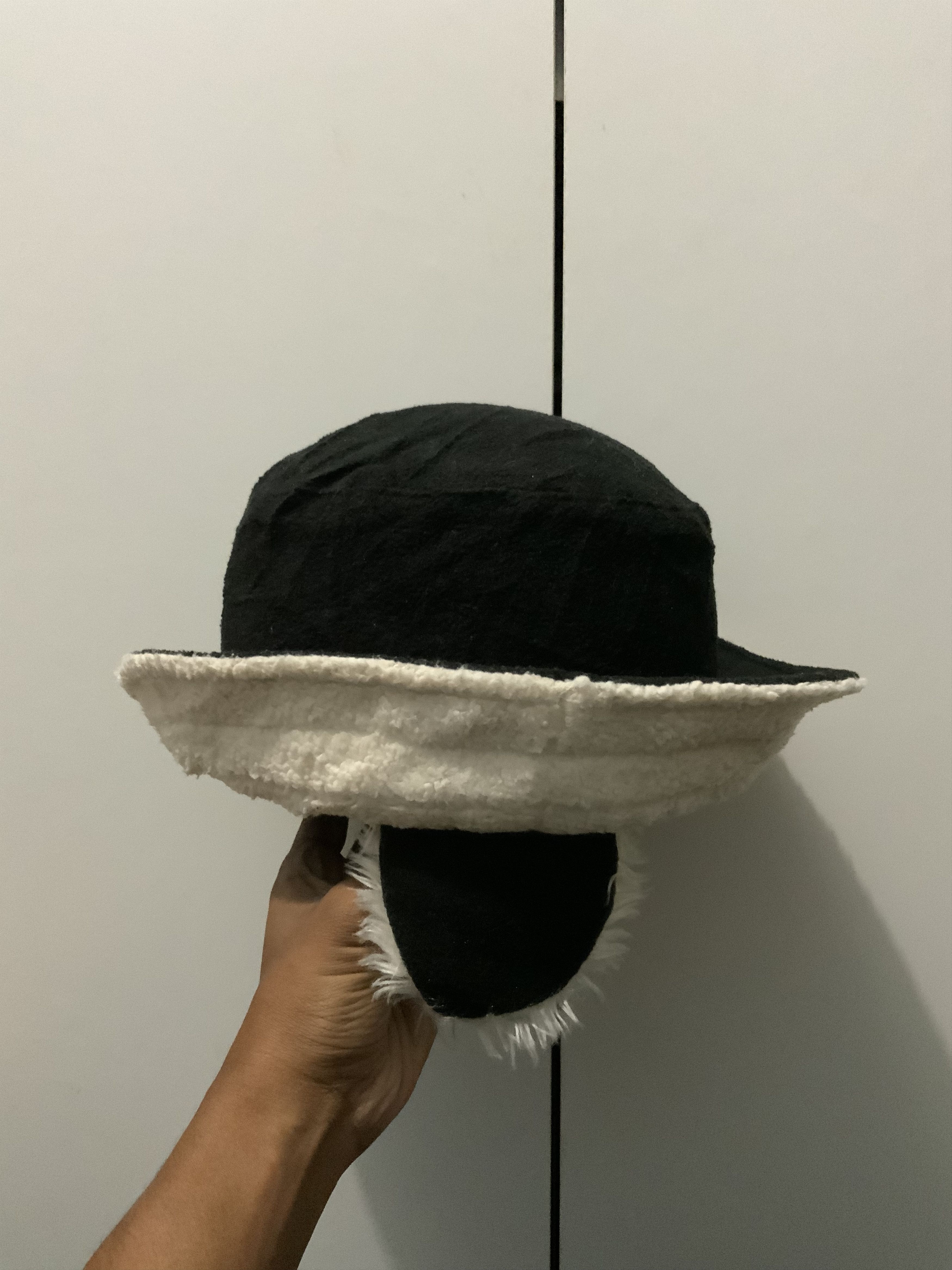Hat Club Black White Ear Faux Fur Bucket Hat Size ONE SIZE - 4 Thumbnail