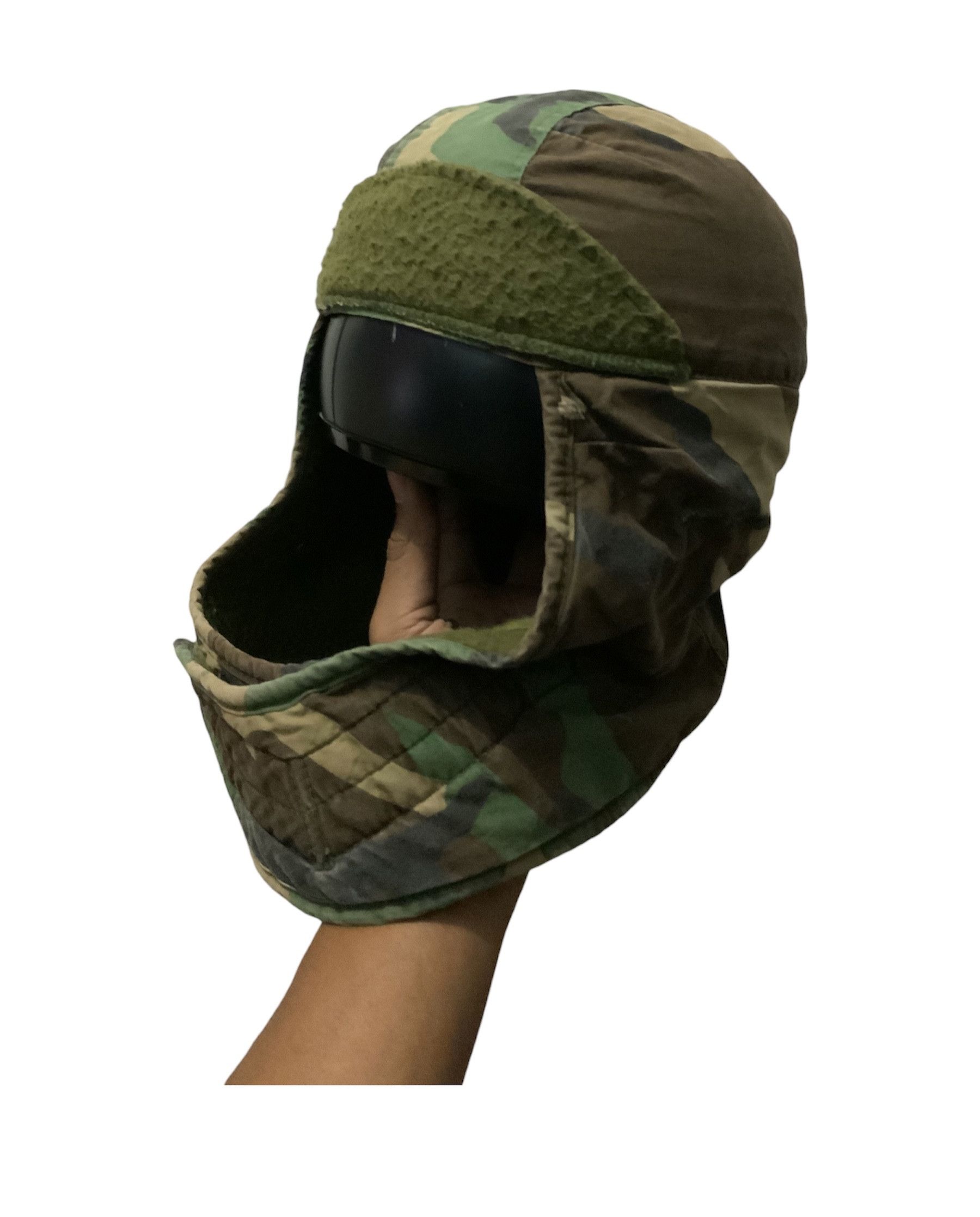 Vintage Vintage Camoflauge Woodland Insulating Helmet Liner Mask Size ONE SIZE - 2 Thumbnail