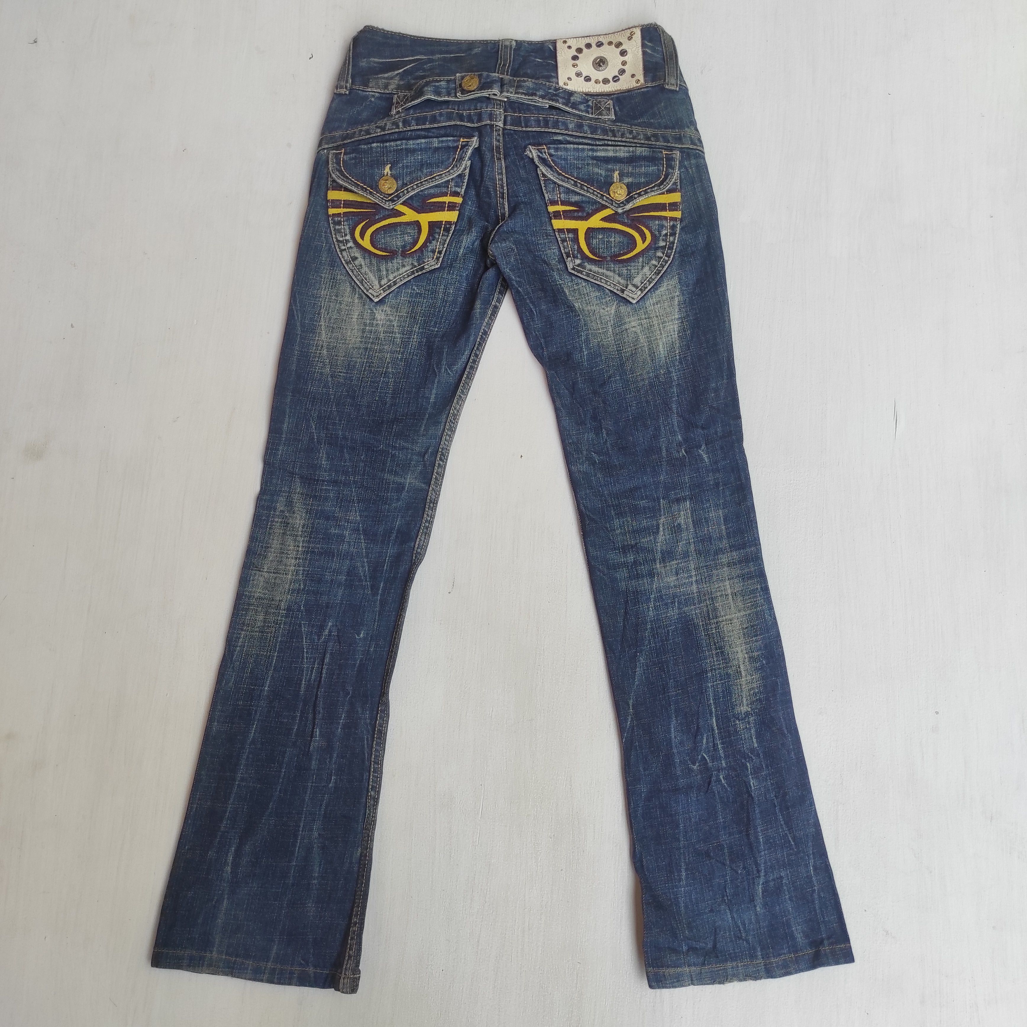 Hysteric Glamour Flare Jeans RED PEPPER Low Rise Boot cut size 26 fit 28 Size US 26 / EU 42 - 2 Thumbnail