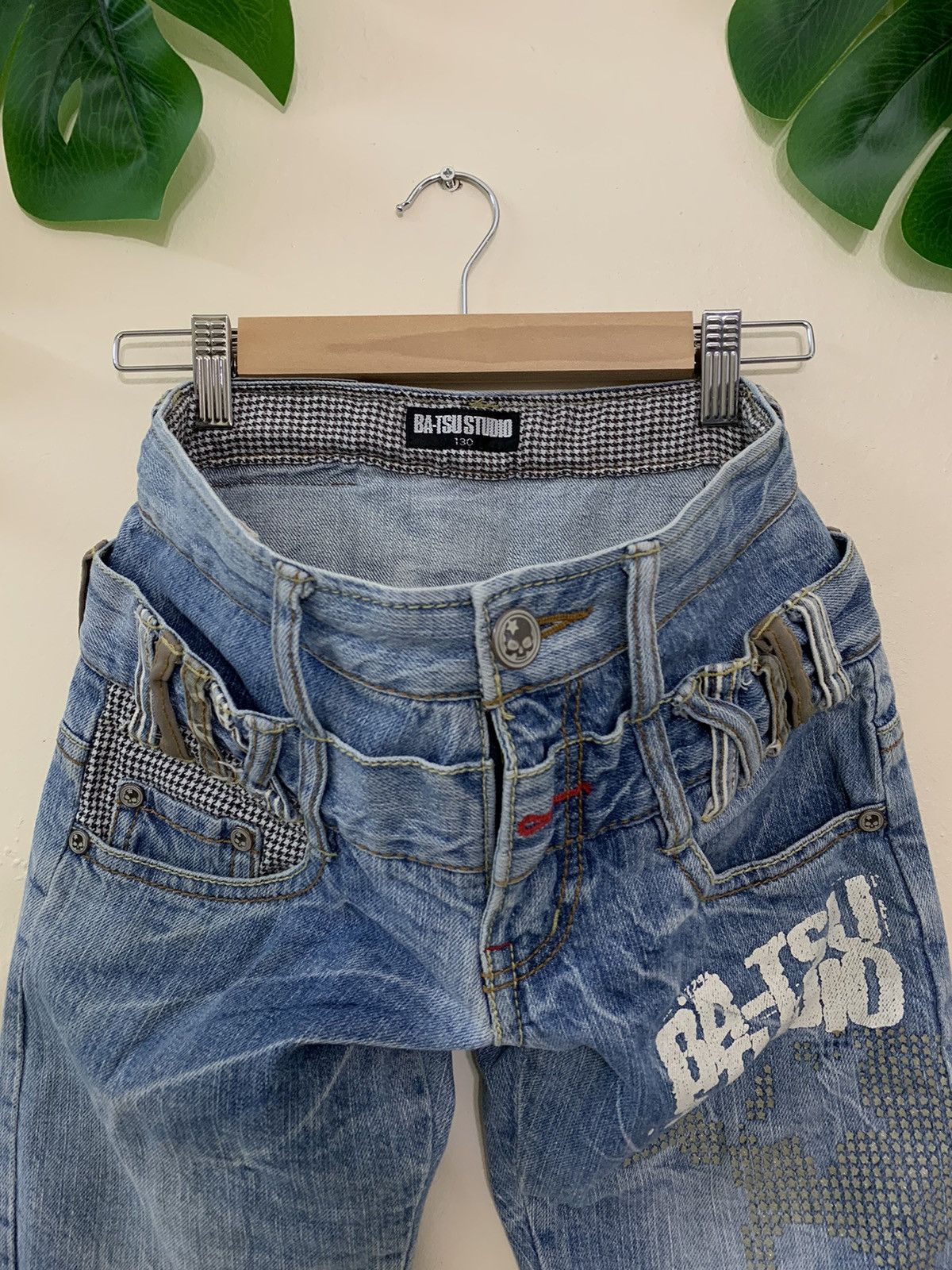 Japanese Brand × Vintage Skulls Design🔥🔥 XST. Ba-Tsu Studio Jeans Size US 27 - 17 Thumbnail