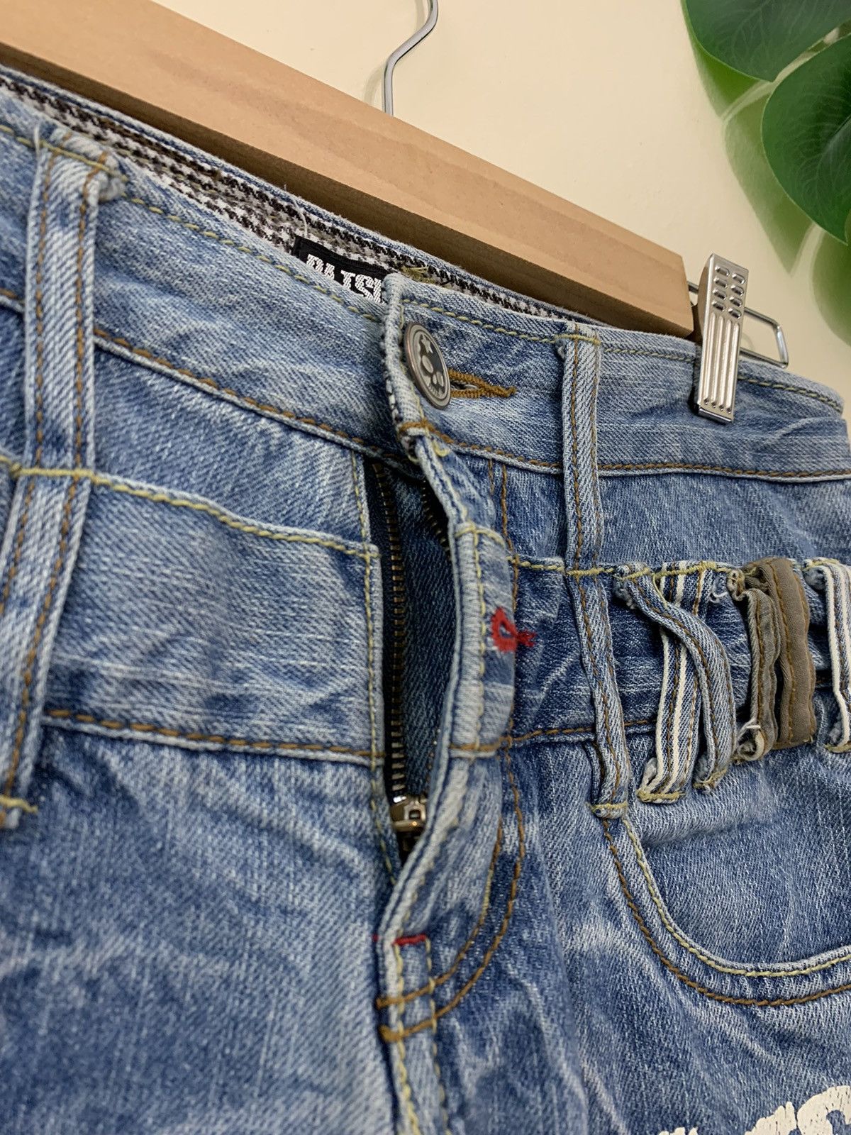 Japanese Brand × Vintage Skulls Design🔥🔥 XST. Ba-Tsu Studio Jeans Size US 27 - 8 Thumbnail