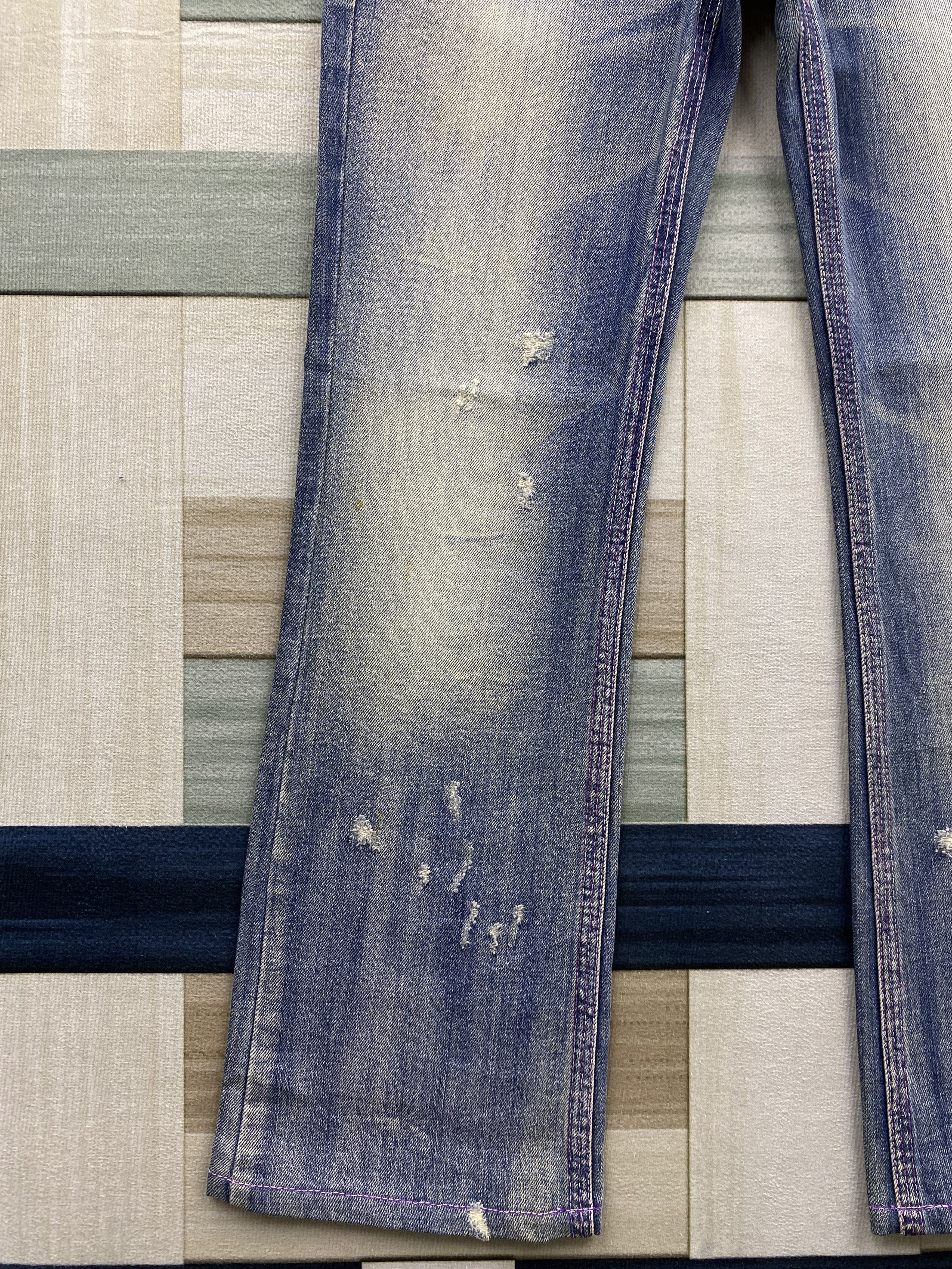 Diesel Vintage Diesel Liv Distress Faded Denim Jean Size 27" / US 4 / IT 40 - 9 Thumbnail