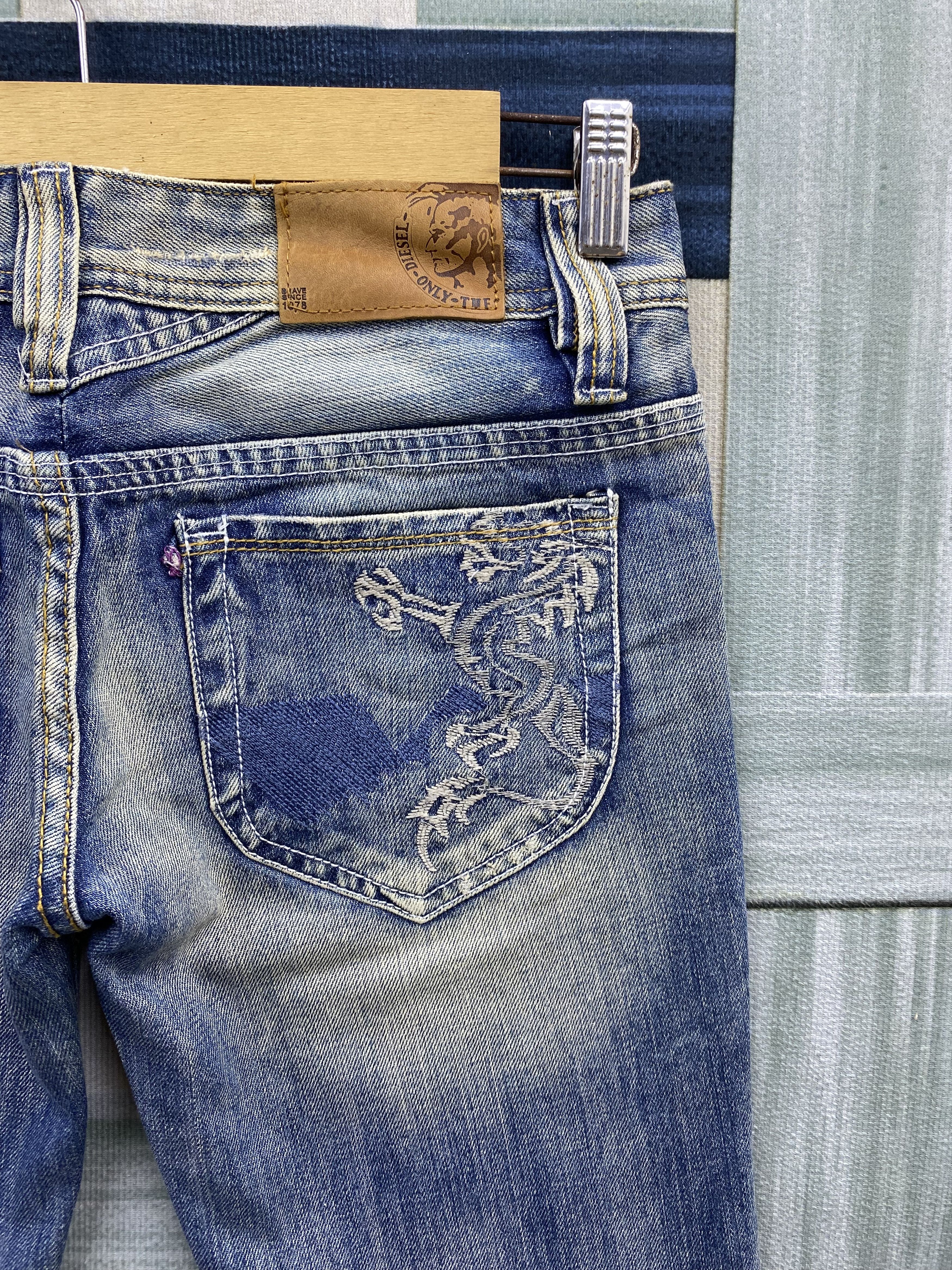 Diesel Vintage Diesel Liv Distress Faded Denim Jean Size 27" / US 4 / IT 40 - 8 Thumbnail
