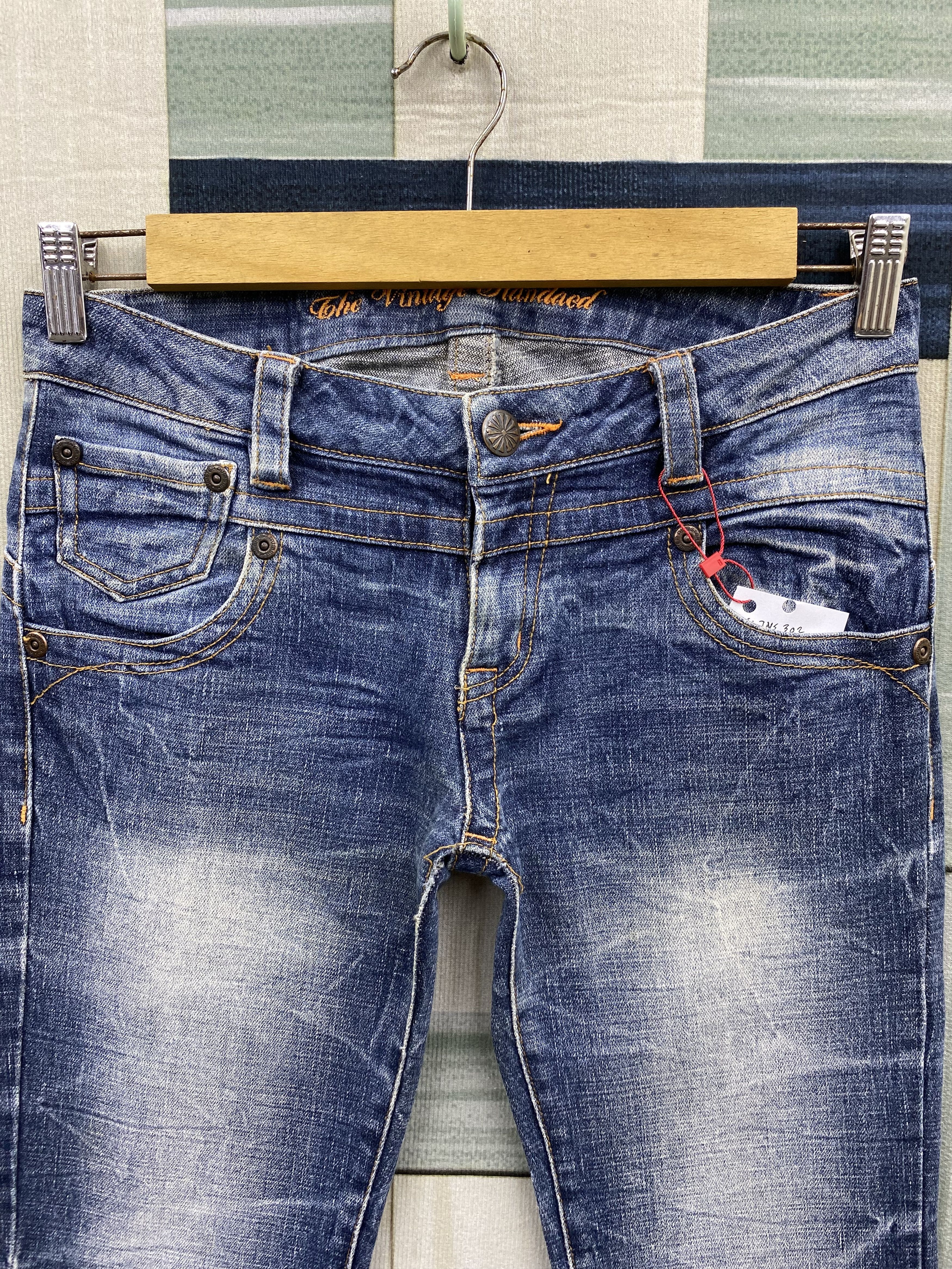 If Six Was Nine Vintage Japanese Brand Faded Blue Flare Denim Jean Size 30" / US 8 / IT 44 - 3 Thumbnail
