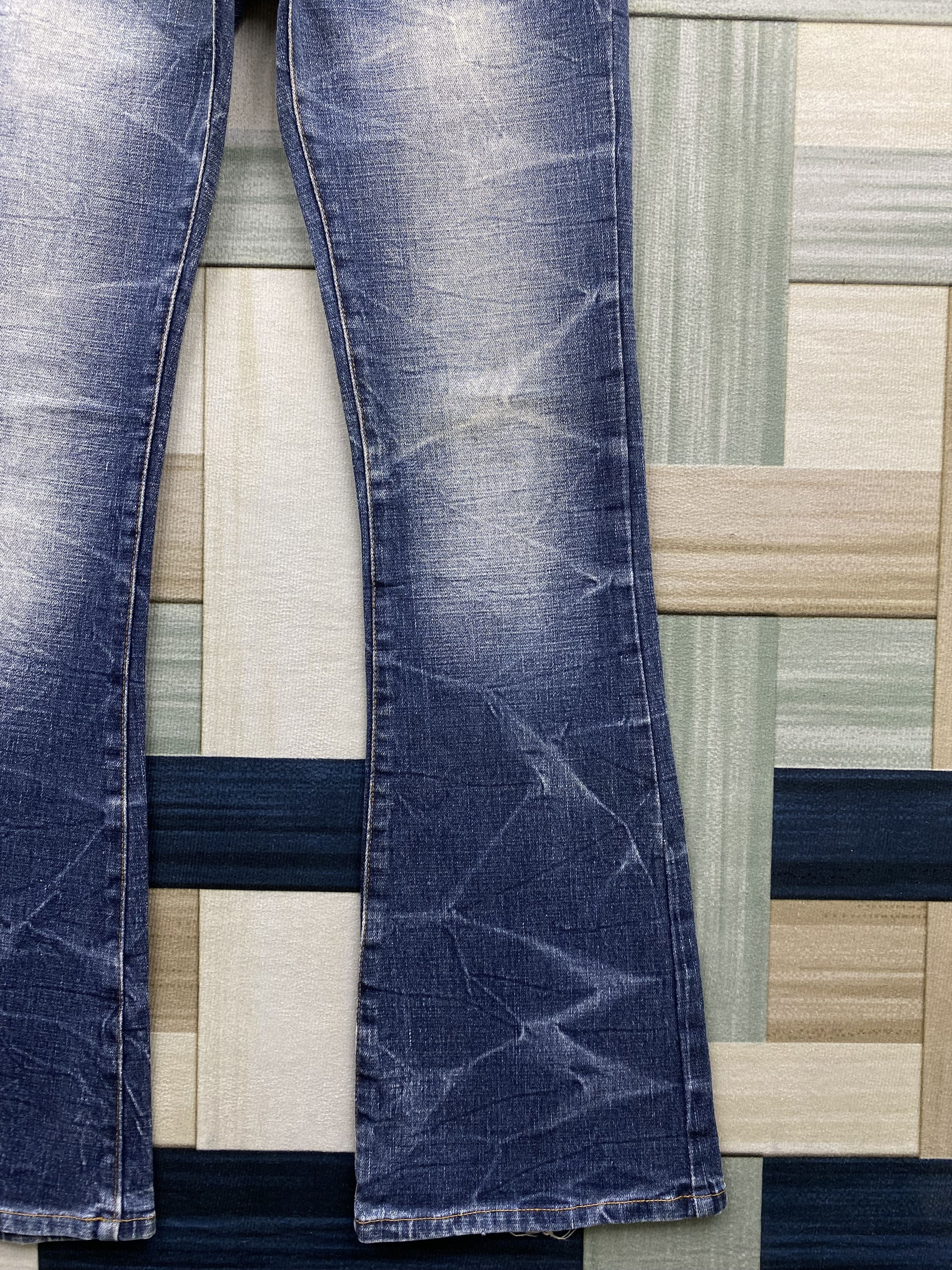 If Six Was Nine Vintage Japanese Brand Faded Blue Flare Denim Jean Size 30" / US 8 / IT 44 - 8 Thumbnail