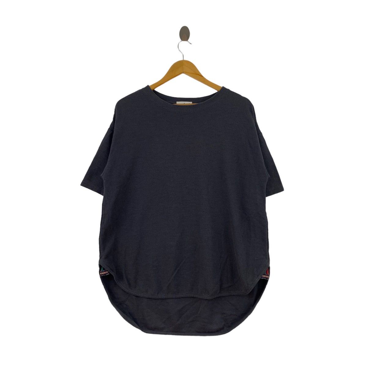 Japanese Brand TITICACA Japanese Brand Short Sleeve Plain Black Blouse Size L / US 10 / IT 46 - 1 Thumbnail