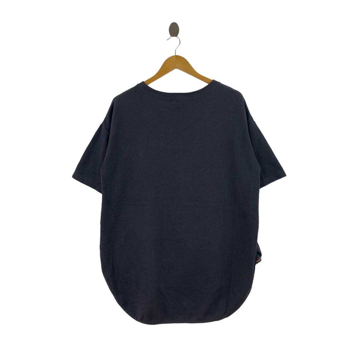 Japanese Brand TITICACA Japanese Brand Short Sleeve Plain Black Blouse Size L / US 10 / IT 46 - 4 Thumbnail