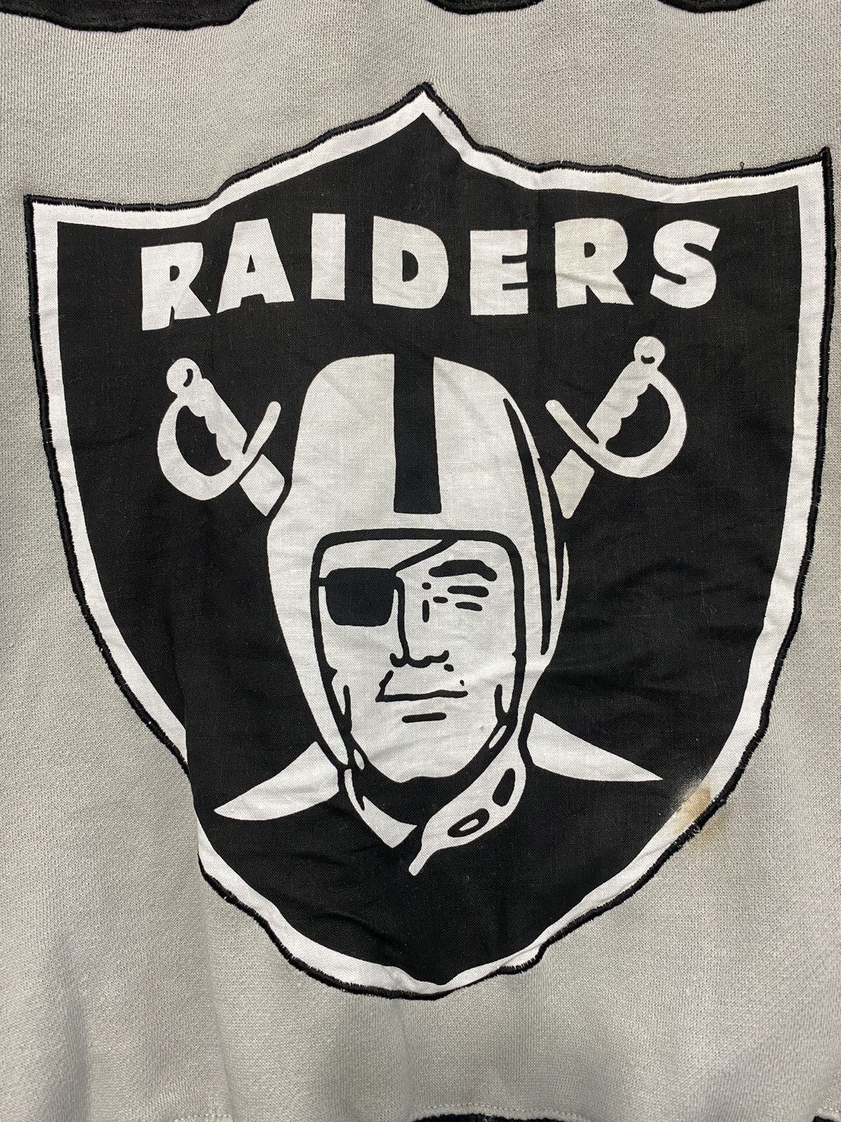Achilles Ion Gabriel Los Angeles Raiders Pride And Poise Raiders by Starter NFL Size US L / EU 52-54 / 3 - 6 Thumbnail