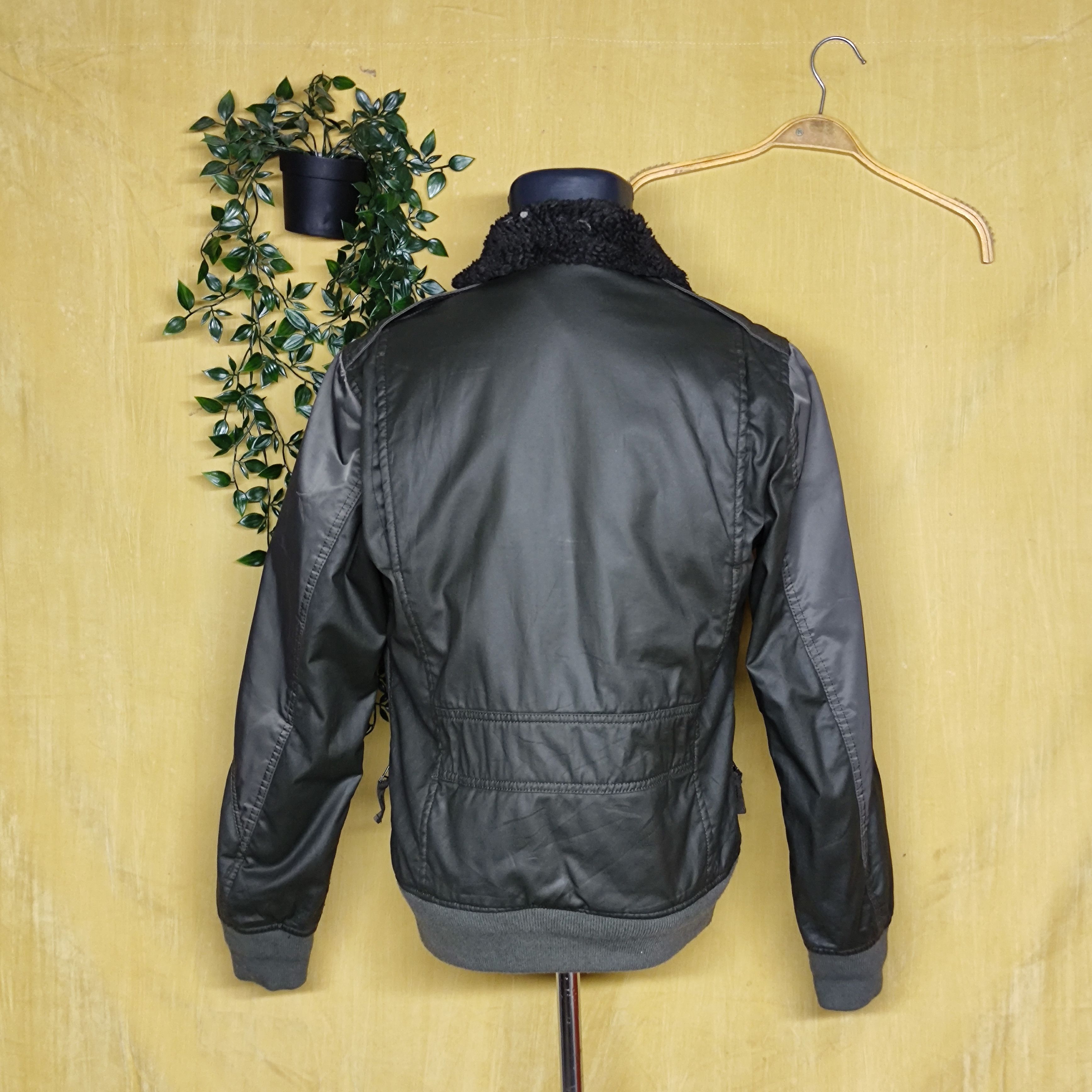 Kiminori Morishita RARE! Kiminori Morishita x Uniqlo bomber jacket Size US M / EU 48-50 / 2 - 2 Thumbnail