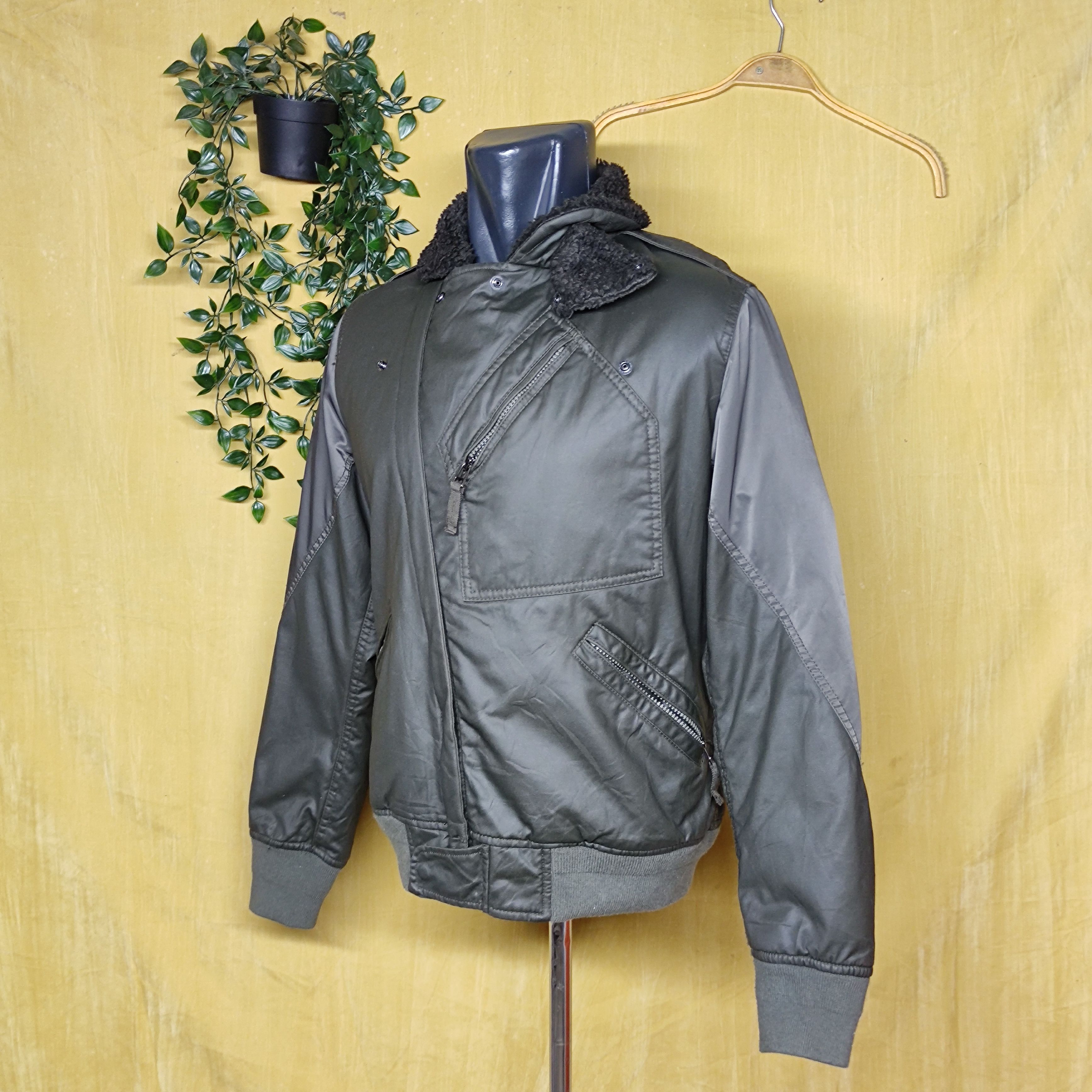 Kiminori Morishita RARE! Kiminori Morishita x Uniqlo bomber jacket Size US M / EU 48-50 / 2 - 4 Thumbnail