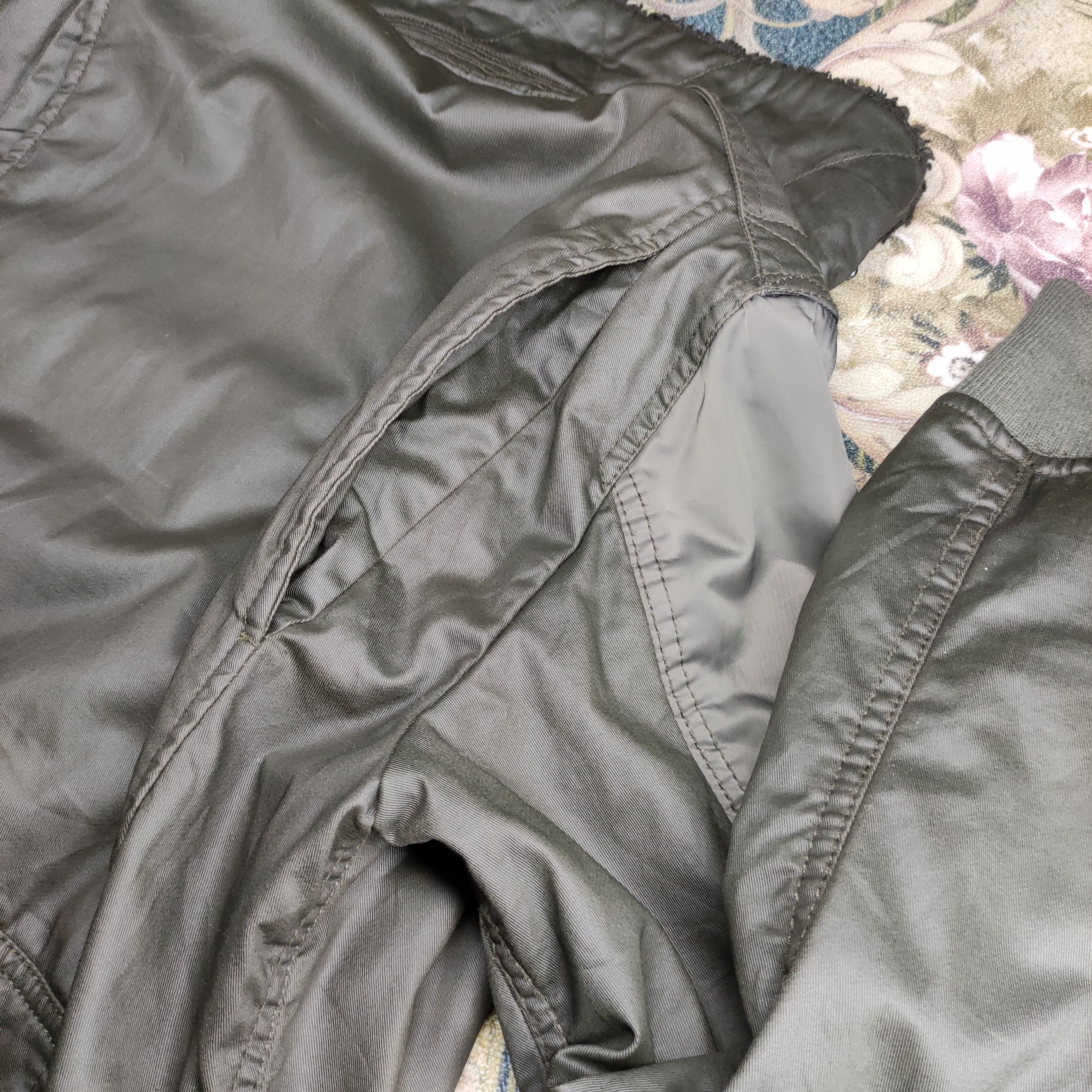 Kiminori Morishita RARE! Kiminori Morishita x Uniqlo bomber jacket Size US M / EU 48-50 / 2 - 10 Thumbnail