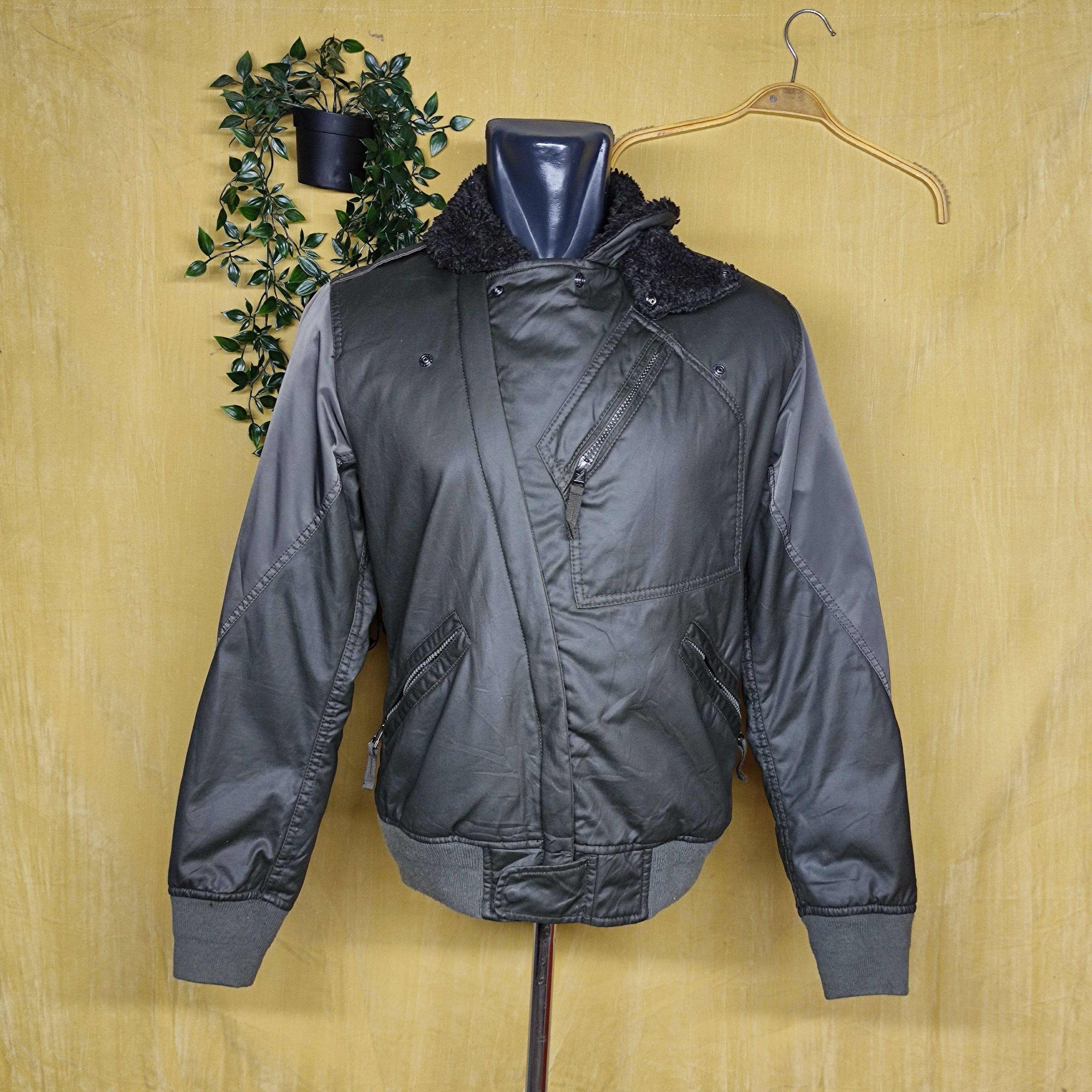 Kiminori Morishita RARE! Kiminori Morishita x Uniqlo bomber jacket Size US M / EU 48-50 / 2 - 1 Thumbnail