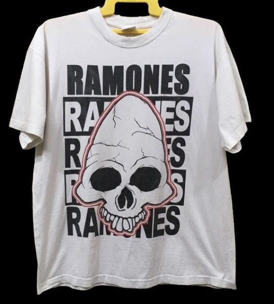 Band Tees × Vintage 90s Ramones punk band T-shirt white colour L size Size US M / EU 48-50 / 2 - 1 Thumbnail