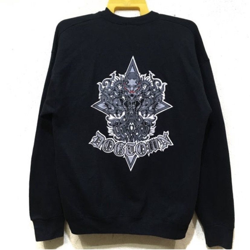 image of 90's Dogtown Skateboard Sweatshirt in Black, Men's (Size Medium)