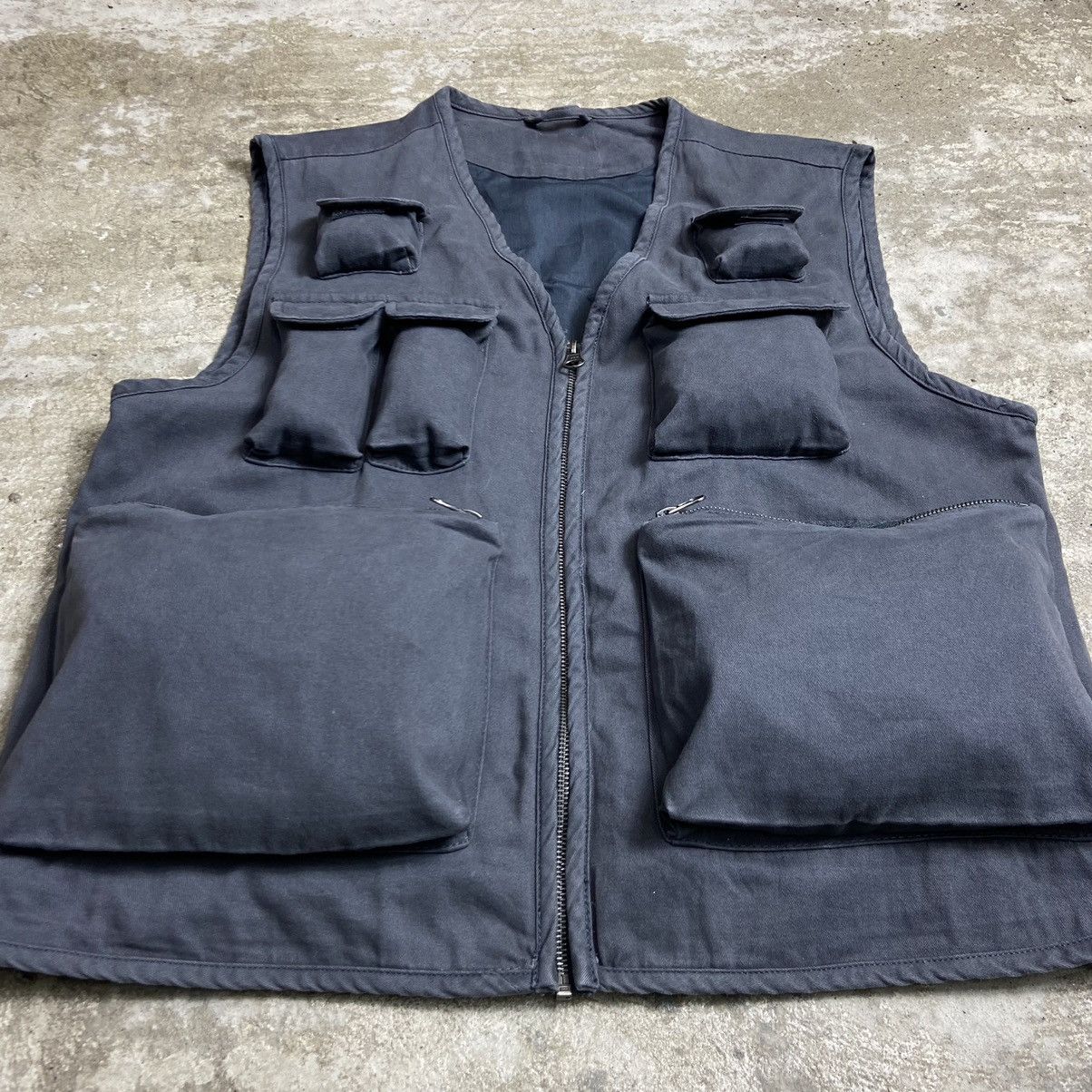 Japanese Brand Y2K BAGGY PUFF ARCHIVE MULTIPOCKET UTILITY BONDAGE VEST 2056 Size US L / EU 52-54 / 3 - 2 Thumbnail